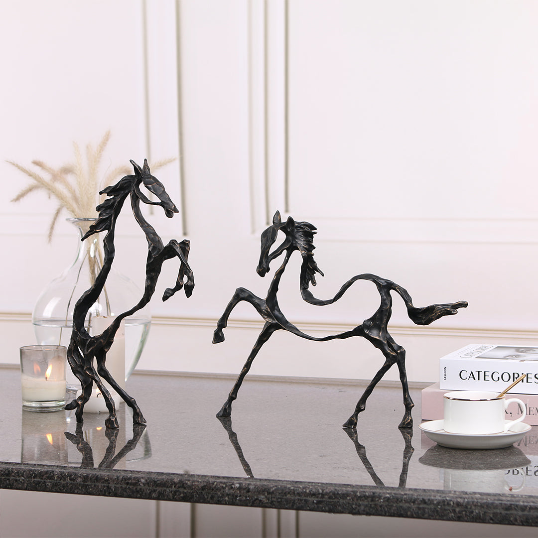 Hollow Horse KA3095 -  Home Decor Figurines - ebarza Furniture UAE | Shop Modern Furniture in Abu Dhabi & Dubai - مفروشات ايبازرا في الامارات | تسوق اثاث عصري وديكورات مميزة في دبي وابوظبي