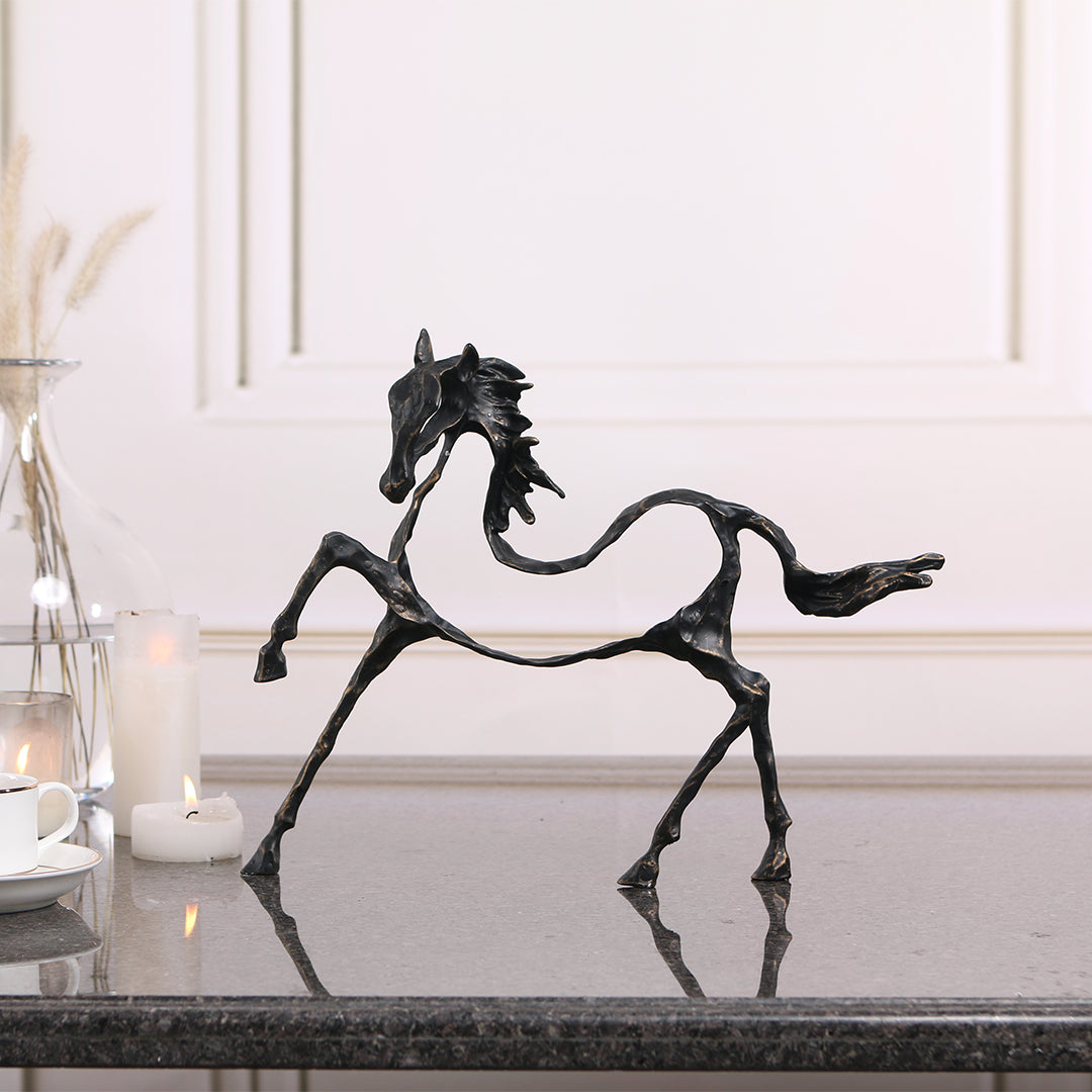 Hollow Horse KA3096 -  Home Decor Figurines - ebarza Furniture UAE | Shop Modern Furniture in Abu Dhabi & Dubai - مفروشات ايبازرا في الامارات | تسوق اثاث عصري وديكورات مميزة في دبي وابوظبي