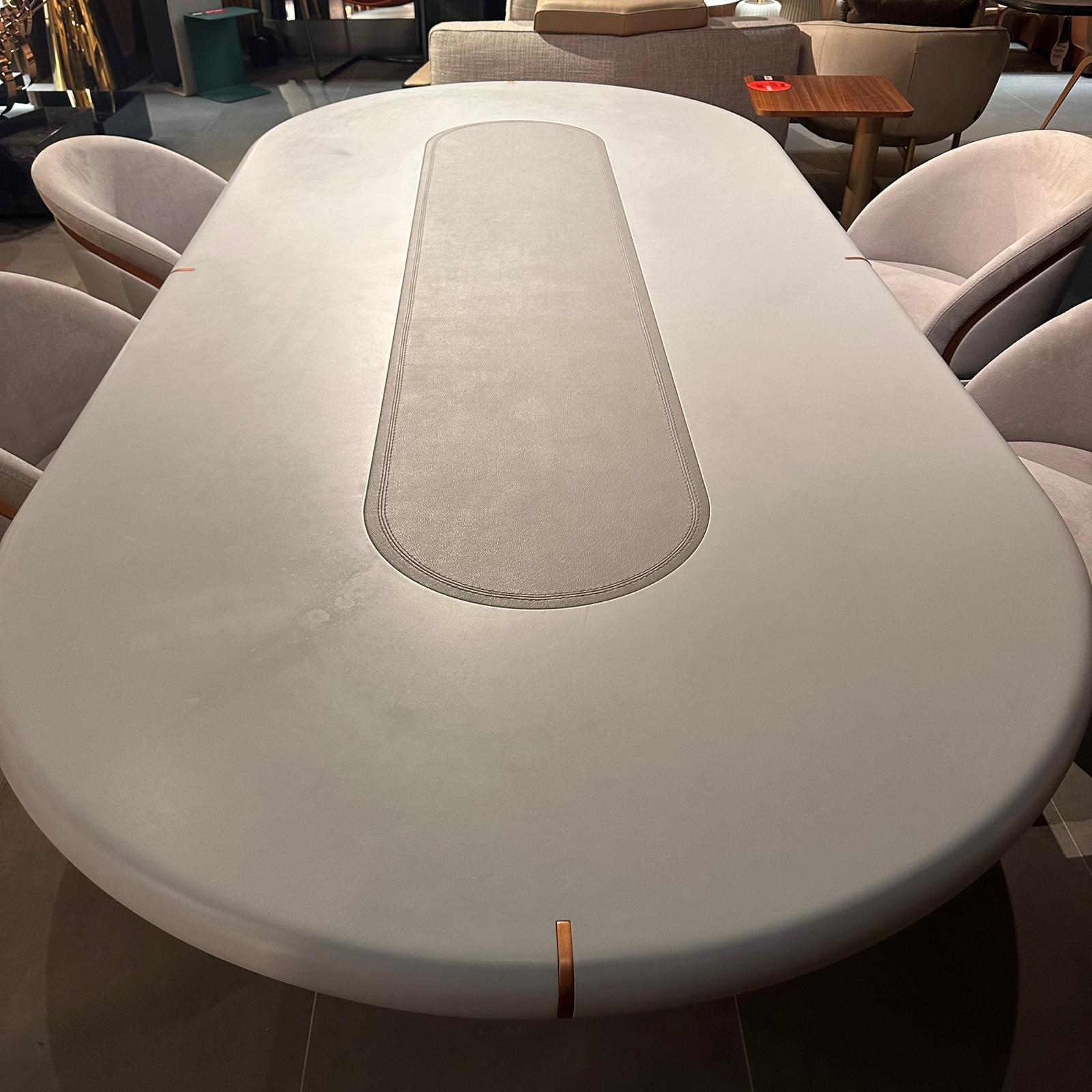 Display Item - Tulip Dining Table 260*120 CM MASTLP001-YAS -  USED ITEM | قطعة من المعرض - طاولة طعام توليب 260 * 120 سم - ebarza Furniture UAE | Shop Modern Furniture in Abu Dhabi & Dubai - مفروشات ايبازرا في الامارات | تسوق اثاث عصري وديكورات مميزة في دبي وابوظبي