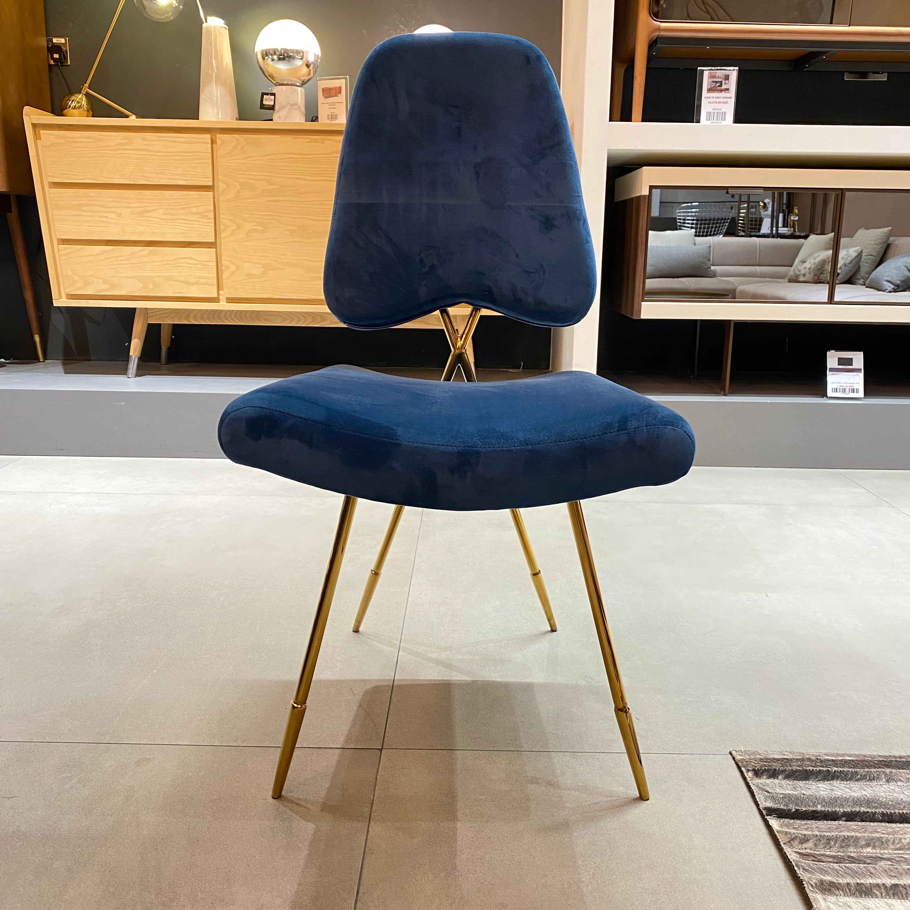 Display Item Velletri Cross  Dinning Chair Tg-185-SR -  USED ITEM | قطعة من المعرض - كرسي طعام من فيلتري - ebarza Furniture UAE | Shop Modern Furniture in Abu Dhabi & Dubai - مفروشات ايبازرا في الامارات | تسوق اثاث عصري وديكورات مميزة في دبي وابوظبي