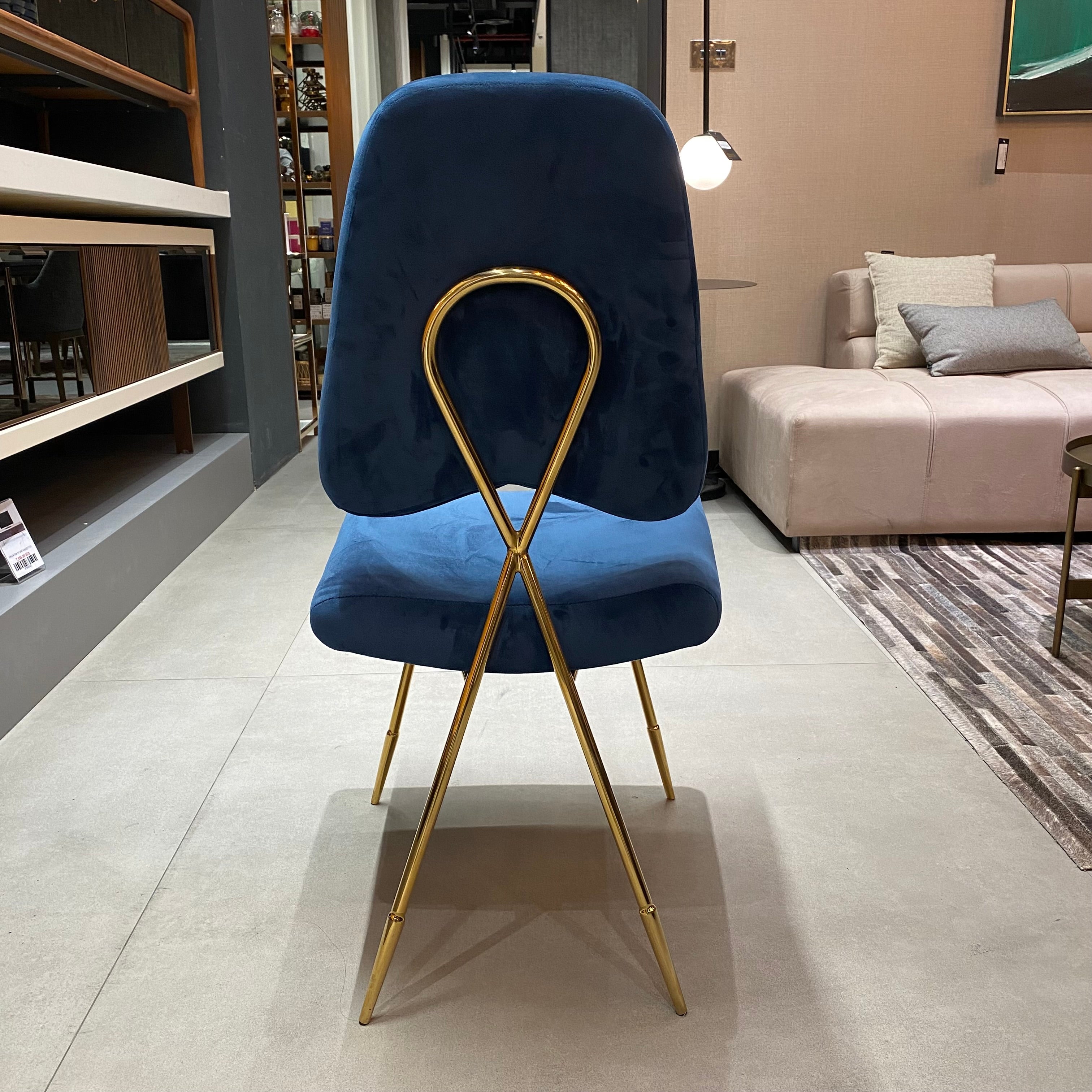 Display Item Velletri Cross  Dinning Chair Tg-185-SR -  USED ITEM | قطعة من المعرض - كرسي طعام من فيلتري - ebarza Furniture UAE | Shop Modern Furniture in Abu Dhabi & Dubai - مفروشات ايبازرا في الامارات | تسوق اثاث عصري وديكورات مميزة في دبي وابوظبي