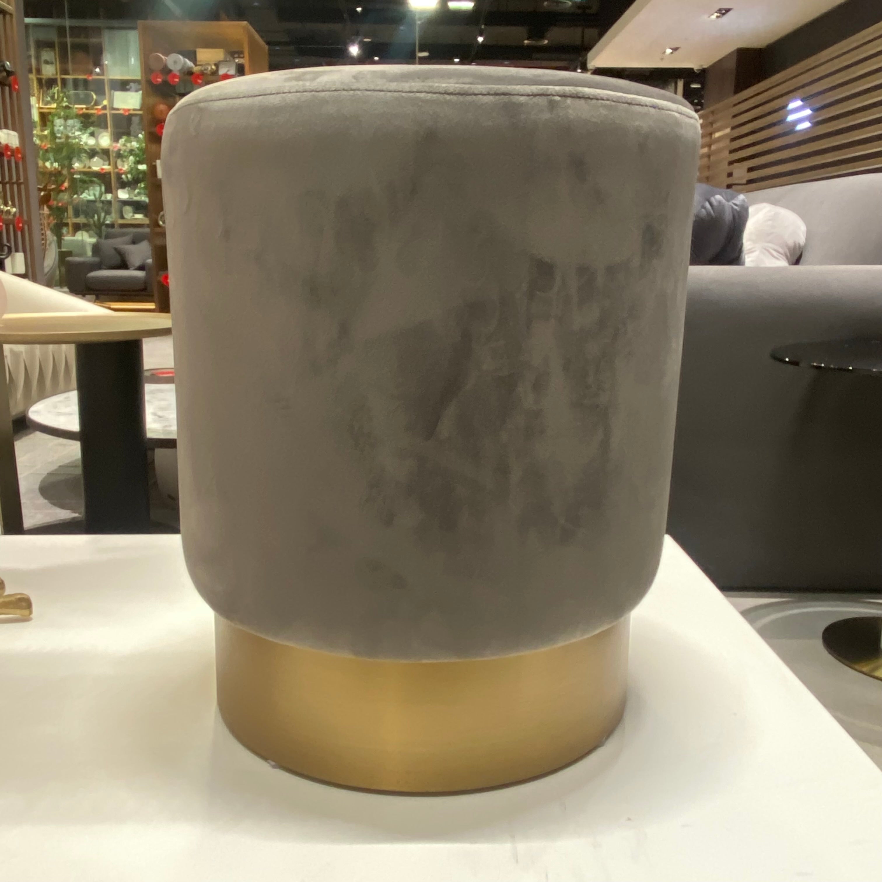 Display Item - Velletri Stool Tg-196-Grey-Nakheel -  USED ITEM | قطعة من المعرض - مقعد فيليتري - ebarza Furniture UAE | Shop Modern Furniture in Abu Dhabi & Dubai - مفروشات ايبازرا في الامارات | تسوق اثاث عصري وديكورات مميزة في دبي وابوظبي