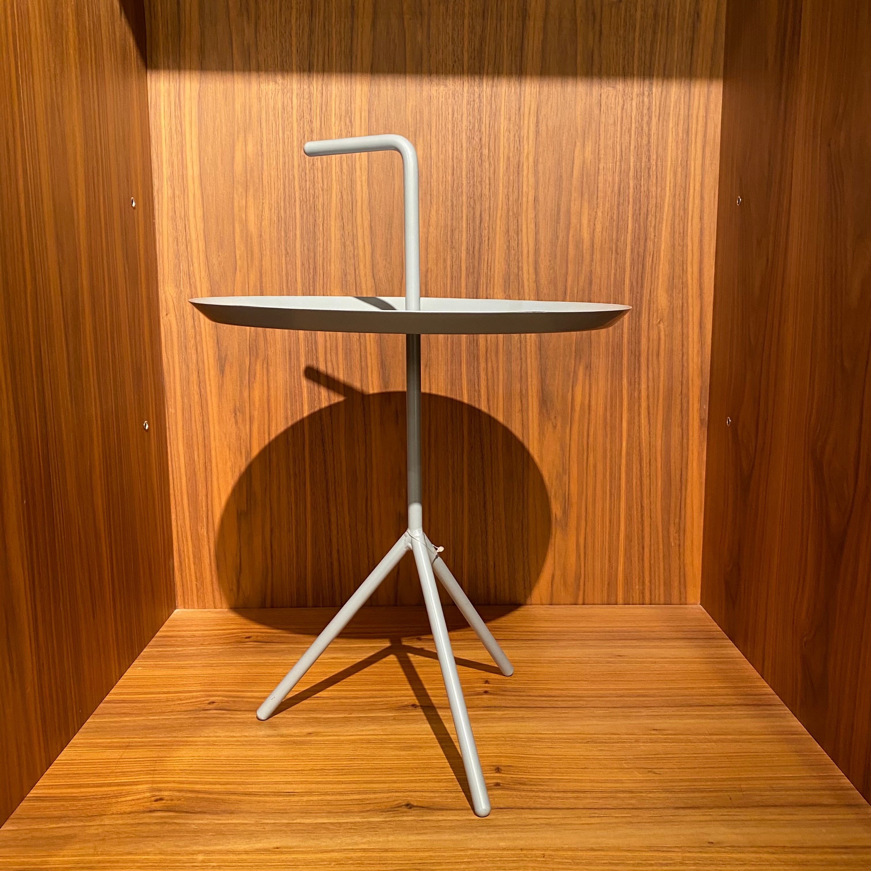 Display Item - Steel Side Table Gt-230DNakheel -  USED ITEM | قطعة من المعرض - طاولة جانبية من الصلب - ebarza Furniture UAE | Shop Modern Furniture in Abu Dhabi & Dubai - مفروشات ايبازرا في الامارات | تسوق اثاث عصري وديكورات مميزة في دبي وابوظبي