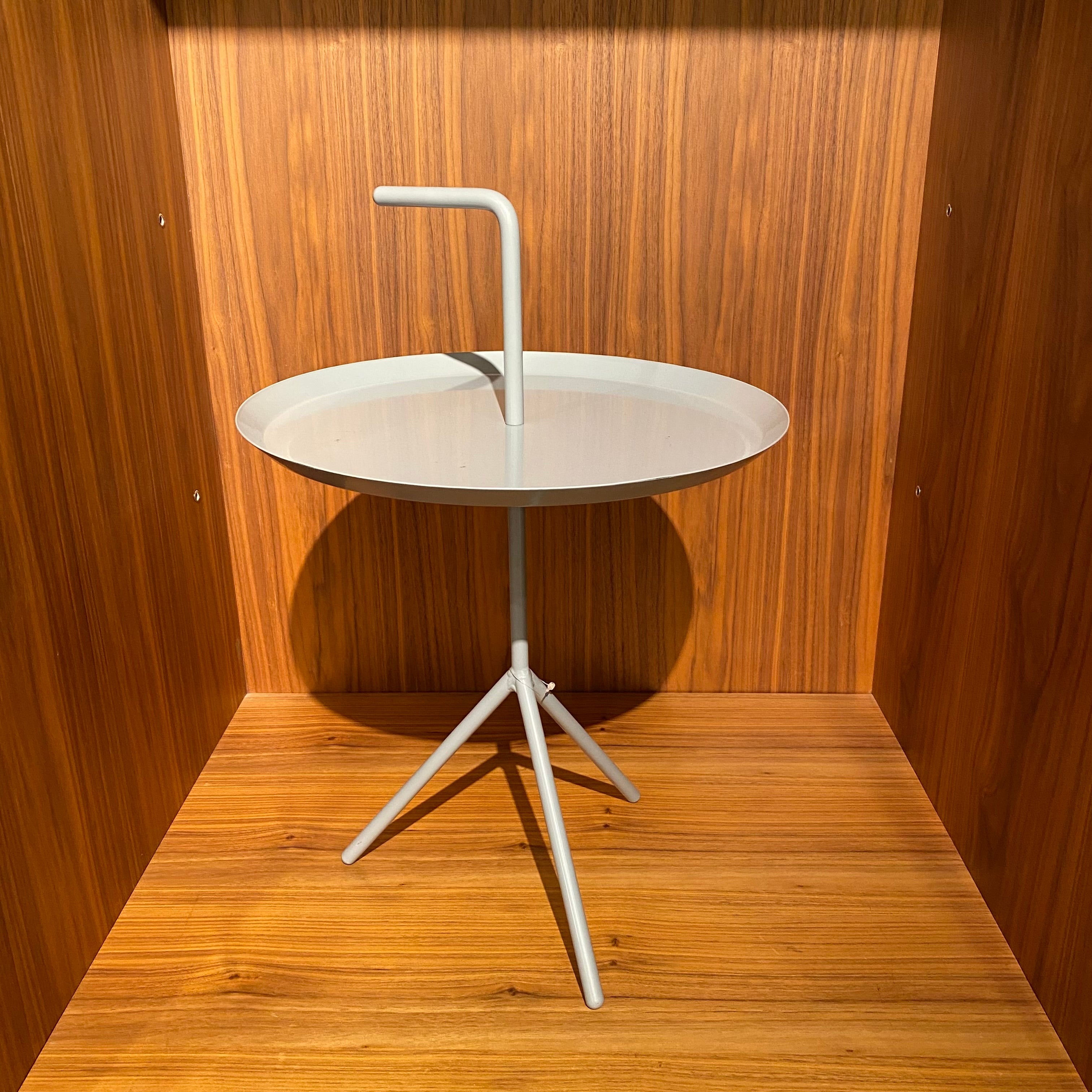 Display Item - Steel Side Table Gt-230DNakheel -  USED ITEM | قطعة من المعرض - طاولة جانبية من الصلب - ebarza Furniture UAE | Shop Modern Furniture in Abu Dhabi & Dubai - مفروشات ايبازرا في الامارات | تسوق اثاث عصري وديكورات مميزة في دبي وابوظبي