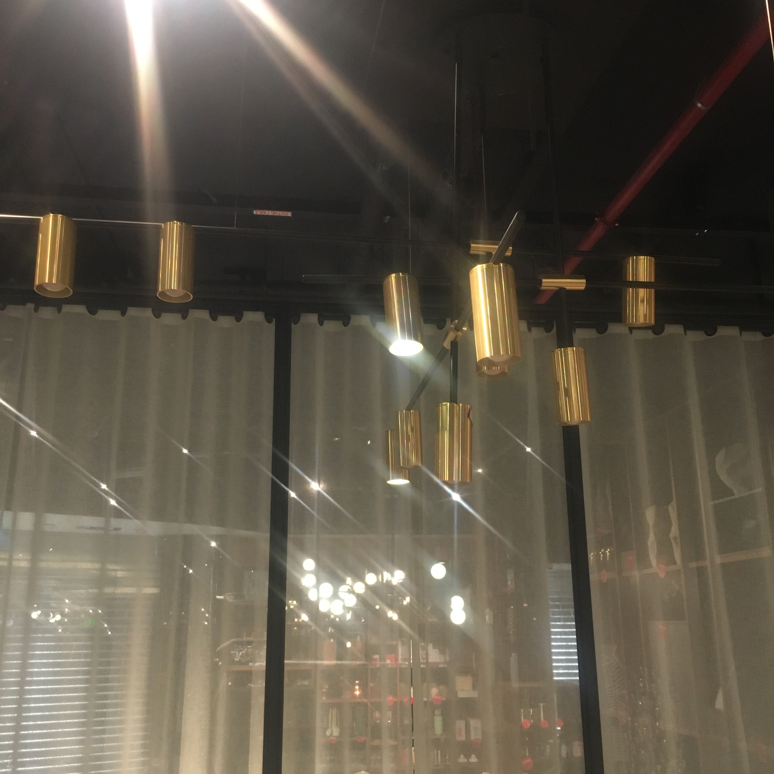 Display Item - Monaco 12 Heads Pendant Lamp  Cy-New-020Nakheel -  Pendant Lamps | قطعة من المعرض - مصباح معلق 12 رأس من موناكو - ebarza Furniture UAE | Shop Modern Furniture in Abu Dhabi & Dubai - مفروشات ايبازرا في الامارات | تسوق اثاث عصري وديكورات مميزة في دبي وابوظبي