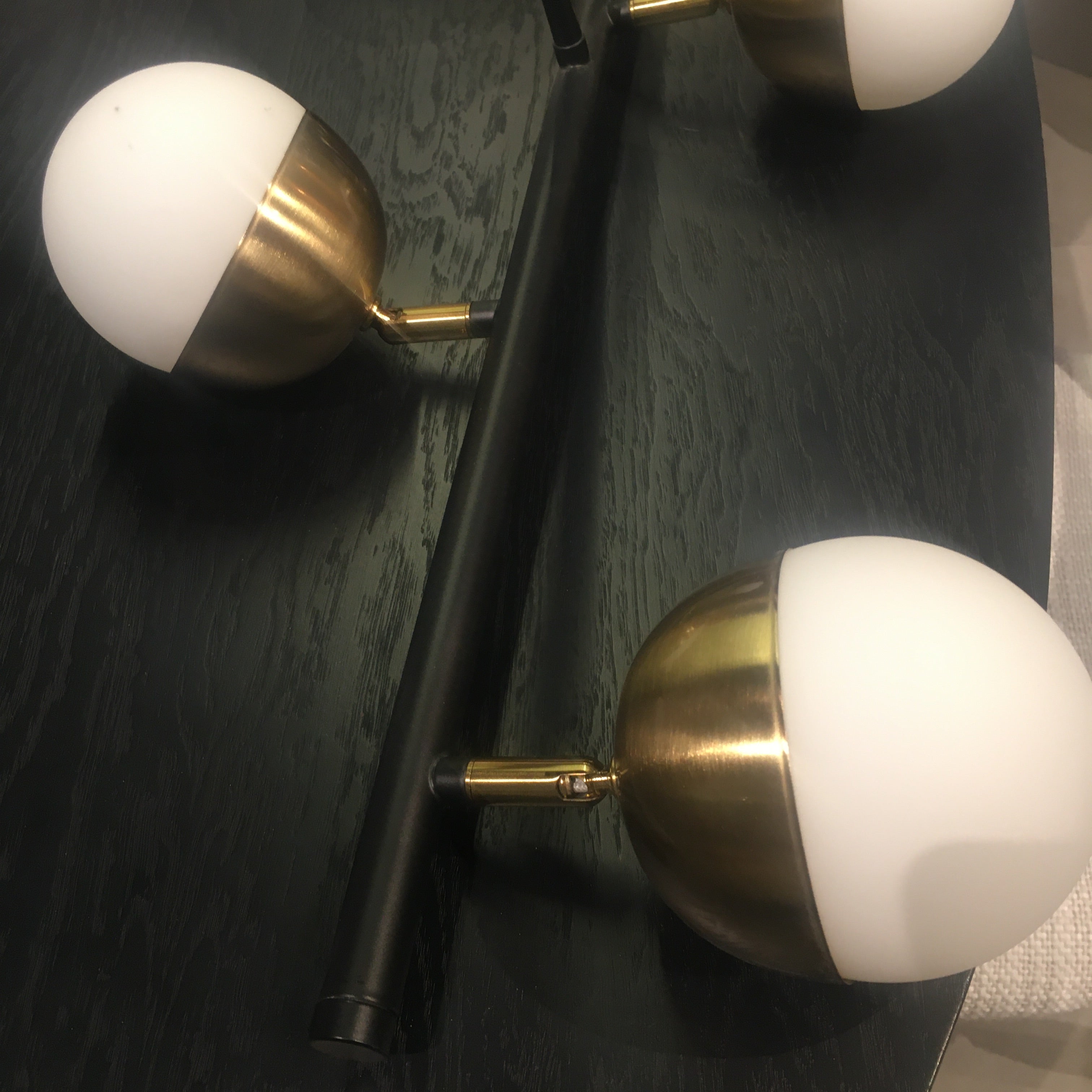 Display Item - Arvika 6 Heads Pendant Lamp Cy-New-023 Nakheel -  USED ITEM | قطعة من المعرض - مصباح معلق 6 رؤوس أرفيكا - ebarza Furniture UAE | Shop Modern Furniture in Abu Dhabi & Dubai - مفروشات ايبازرا في الامارات | تسوق اثاث عصري وديكورات مميزة في دبي وابوظبي