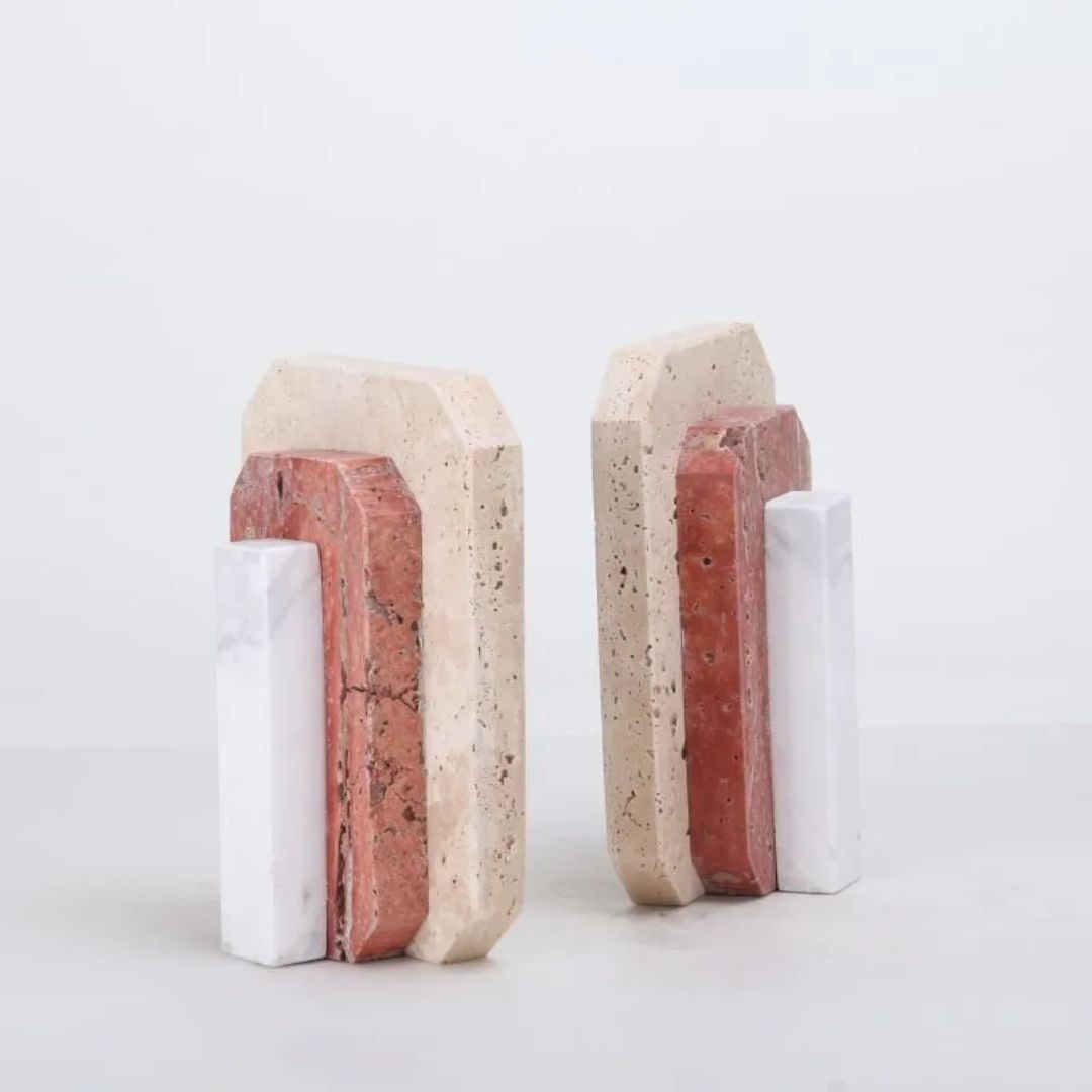 Natural Harmony: Stone Bookends for Timeless Shelf Styling KH3006 -  Bookends | حامل مجلات باللون الرمادي والتيتانيوم الذهبي - ebarza Furniture UAE | Shop Modern Furniture in Abu Dhabi & Dubai - مفروشات ايبازرا في الامارات | تسوق اثاث عصري وديكورات مميزة في دبي وابوظبي