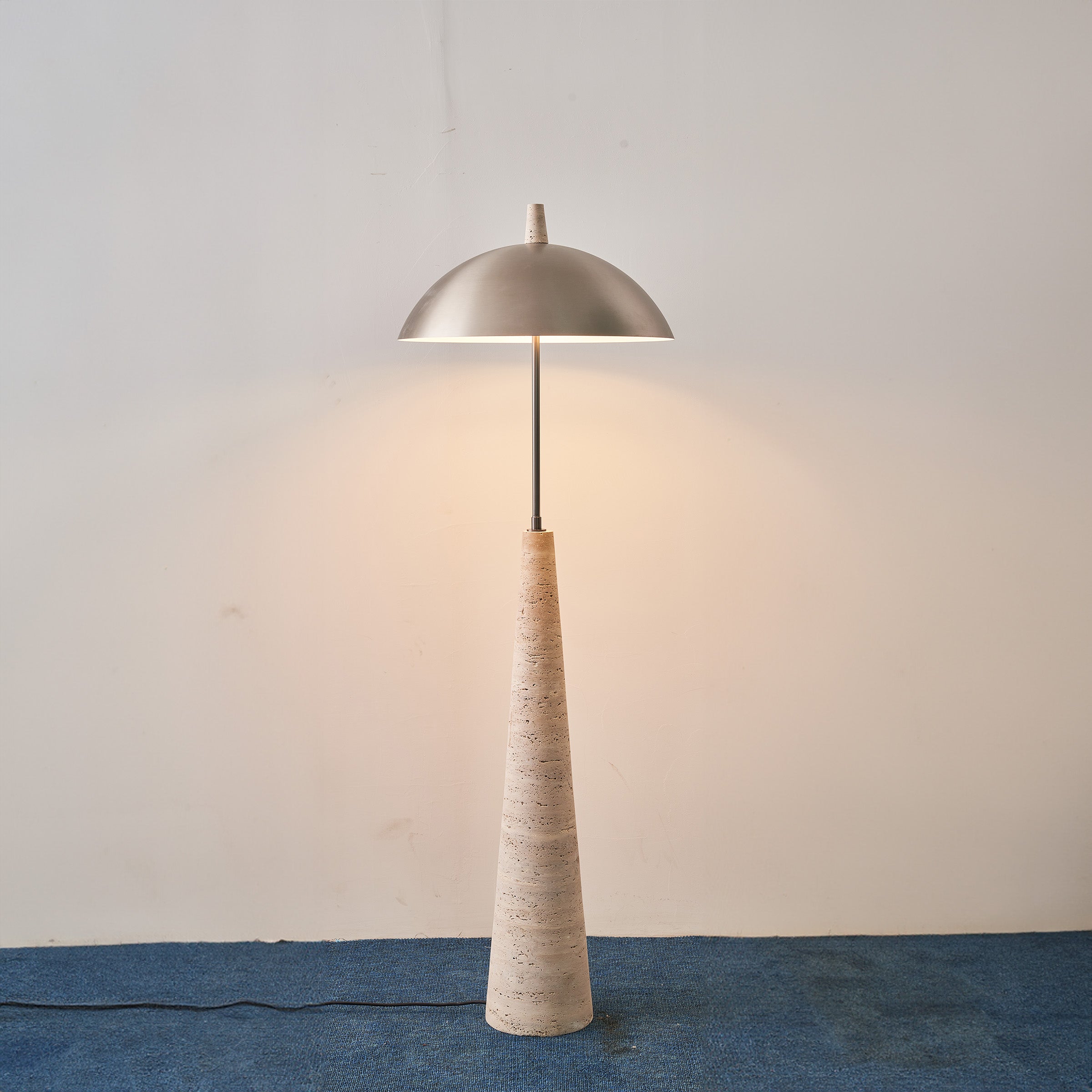 Natural  Travertine Floor Lamp JA-015F -  Floor Lamps | مصباح أرضي من الحجر الجيري الطبيعي - ebarza Furniture UAE | Shop Modern Furniture in Abu Dhabi & Dubai - مفروشات ايبازرا في الامارات | تسوق اثاث عصري وديكورات مميزة في دبي وابوظبي