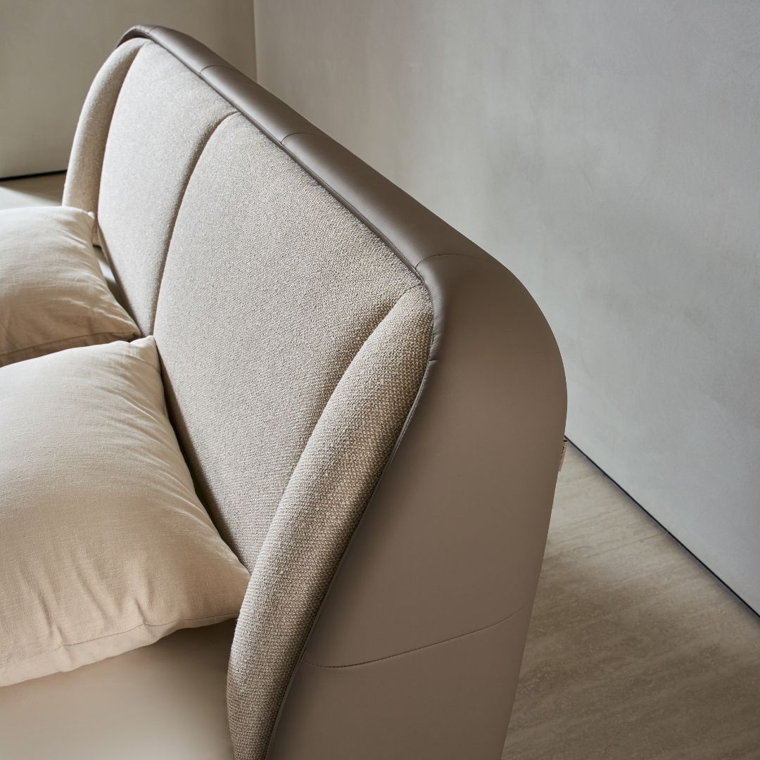 Pre-order 15 Days Delivery Rune King Size Bed - AMF-C597 -  Bedsteads - ebarza Furniture UAE | Shop Modern Furniture in Abu Dhabi & Dubai - مفروشات ايبازرا في الامارات | تسوق اثاث عصري وديكورات مميزة في دبي وابوظبي