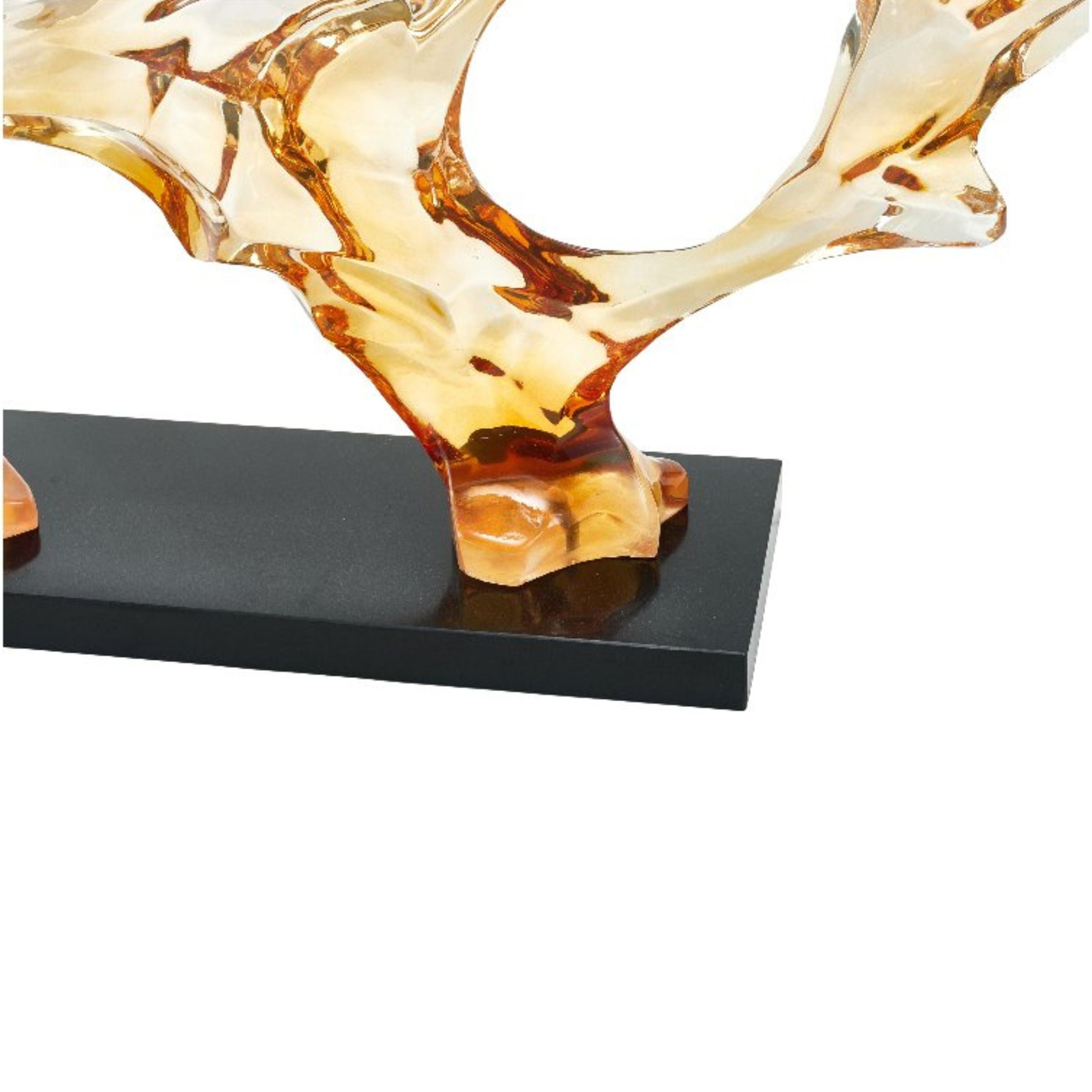 Pre-order 25 Days Delivery - Golden ABSTRACT SCULPTURE SH-T044 -  Home Decor Figurines | اطلب مسبقًا التسليم خلال 25 يومًا - النحت التجريدي الذهبي - ebarza Furniture UAE | Shop Modern Furniture in Abu Dhabi & Dubai - مفروشات ايبازرا في الامارات | تسوق اثاث عصري وديكورات مميزة في دبي وابوظبي