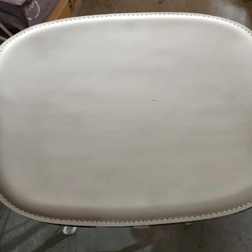 AS IS - Saddle Leather Bar Stool PS-B162 -  DISPLAY ITEM - ebarza Furniture UAE | Shop Modern Furniture in Abu Dhabi & Dubai - مفروشات ايبازرا في الامارات | تسوق اثاث عصري وديكورات مميزة في دبي وابوظبي