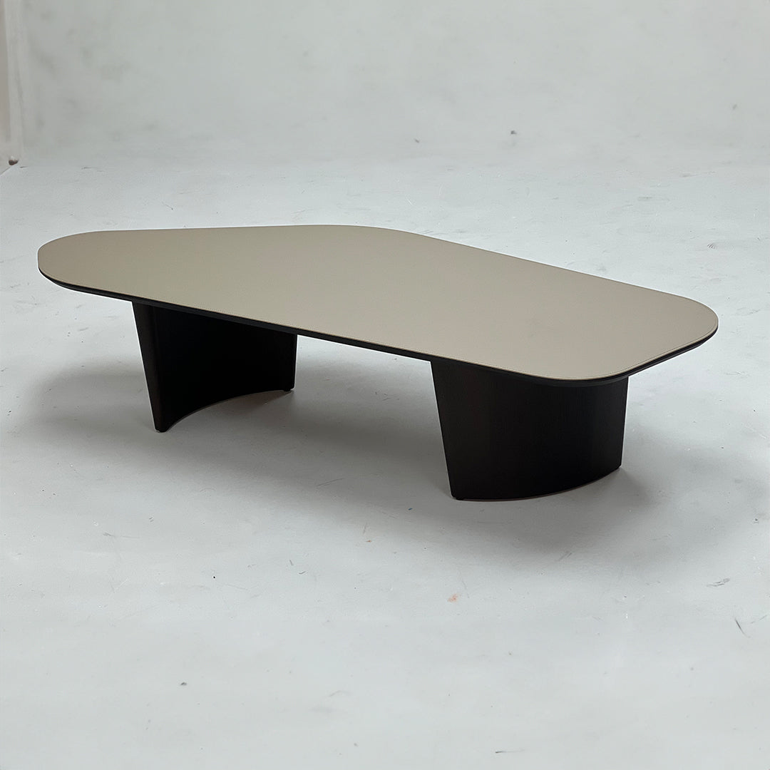 Smoky Saddle Leather Coffee table JK-D52 -  Coffee Tables - ebarza Furniture UAE | Shop Modern Furniture in Abu Dhabi & Dubai - مفروشات ايبازرا في الامارات | تسوق اثاث عصري وديكورات مميزة في دبي وابوظبي