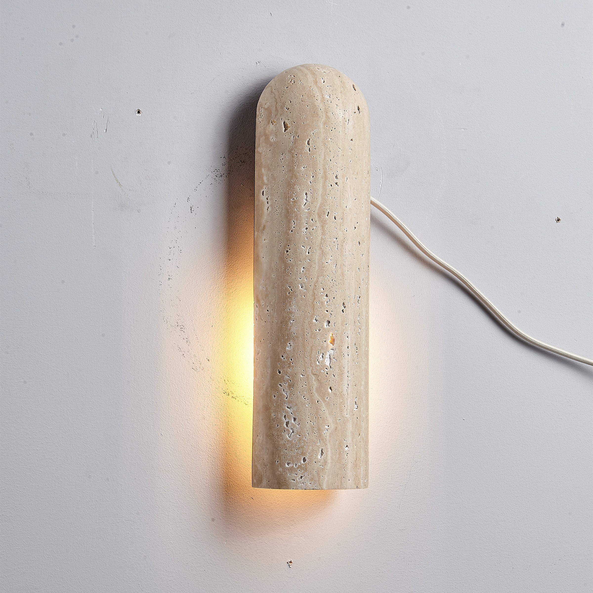 beige natural Travertine marble   Wall lamp 60007-1W -  Wall Lamps | مصباح حائط من الحجر الجيري البيج - ebarza Furniture UAE | Shop Modern Furniture in Abu Dhabi & Dubai - مفروشات ايبازرا في الامارات | تسوق اثاث عصري وديكورات مميزة في دبي وابوظبي