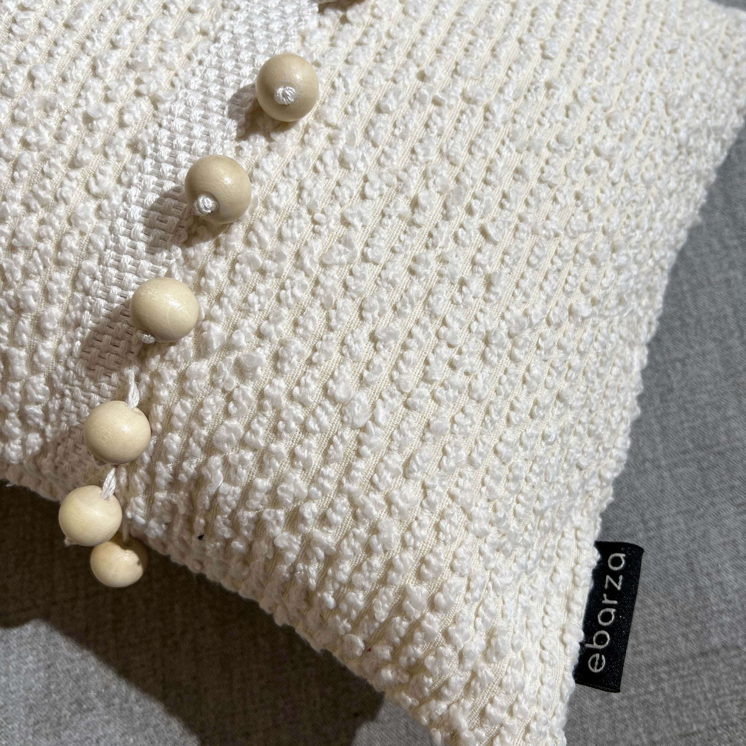 30*60 Rachel Texture Cushion - ECC094 -  Cushions | وسادة ذات ملمس راشيل - ebarza Furniture UAE | Shop Modern Furniture in Abu Dhabi & Dubai - مفروشات ايبازرا في الامارات | تسوق اثاث عصري وديكورات مميزة في دبي وابوظبي