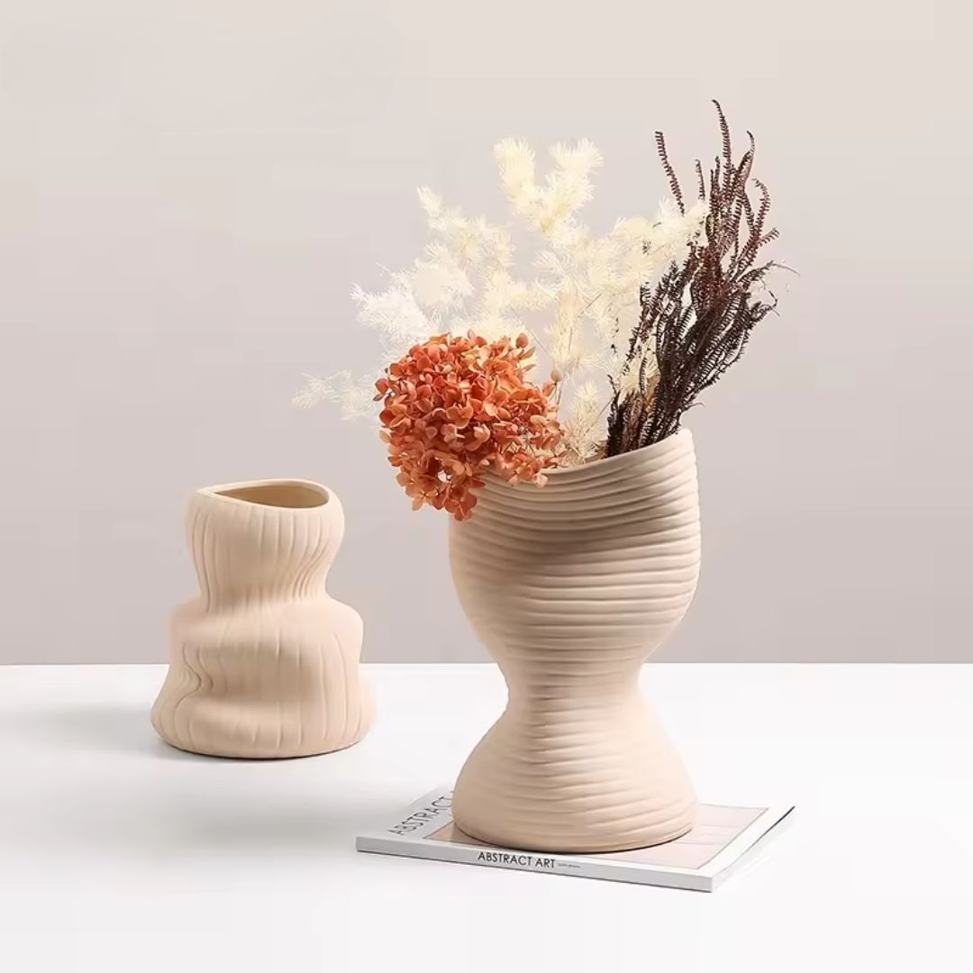 Vertical Curved Bottle - Beige FD-D22115B -  Vases - ebarza Furniture UAE | Shop Modern Furniture in Abu Dhabi & Dubai - مفروشات ايبازرا في الامارات | تسوق اثاث عصري وديكورات مميزة في دبي وابوظبي