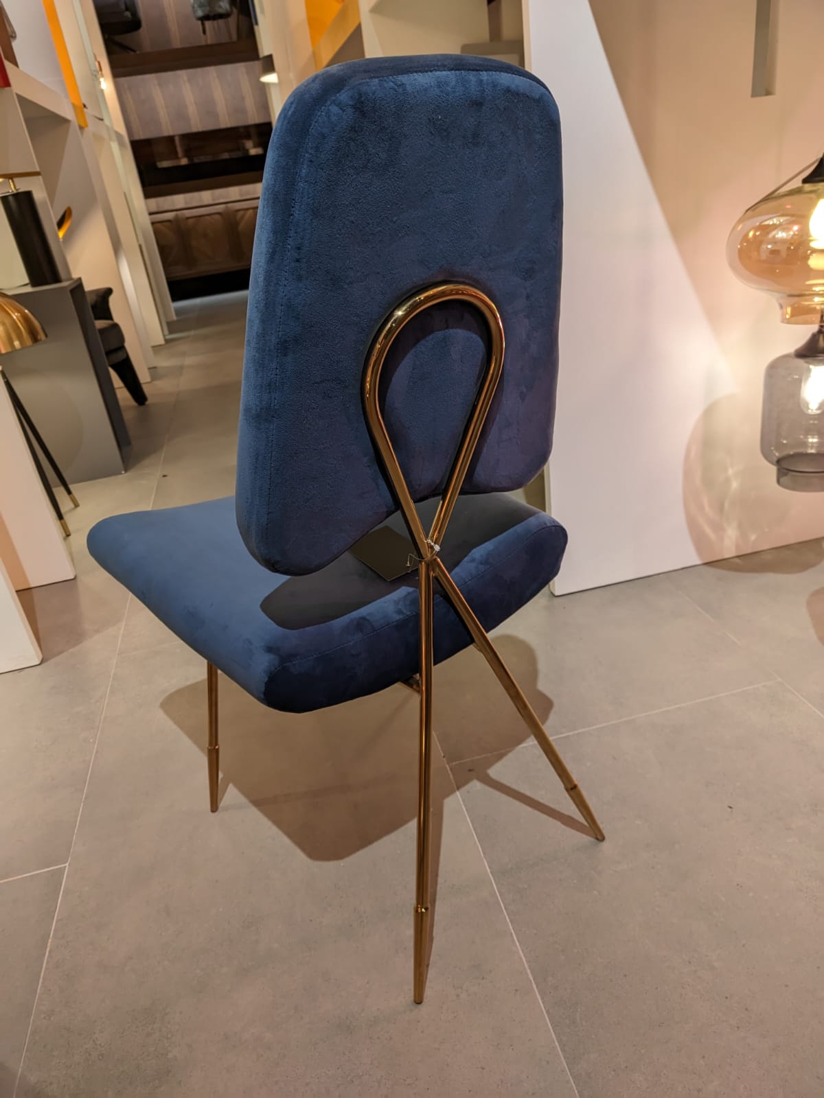 Display Item Velletri Cross  Dinning Chair Tg-185-SR -  USED ITEM | قطعة من المعرض - كرسي طعام من فيلتري - ebarza Furniture UAE | Shop Modern Furniture in Abu Dhabi & Dubai - مفروشات ايبازرا في الامارات | تسوق اثاث عصري وديكورات مميزة في دبي وابوظبي