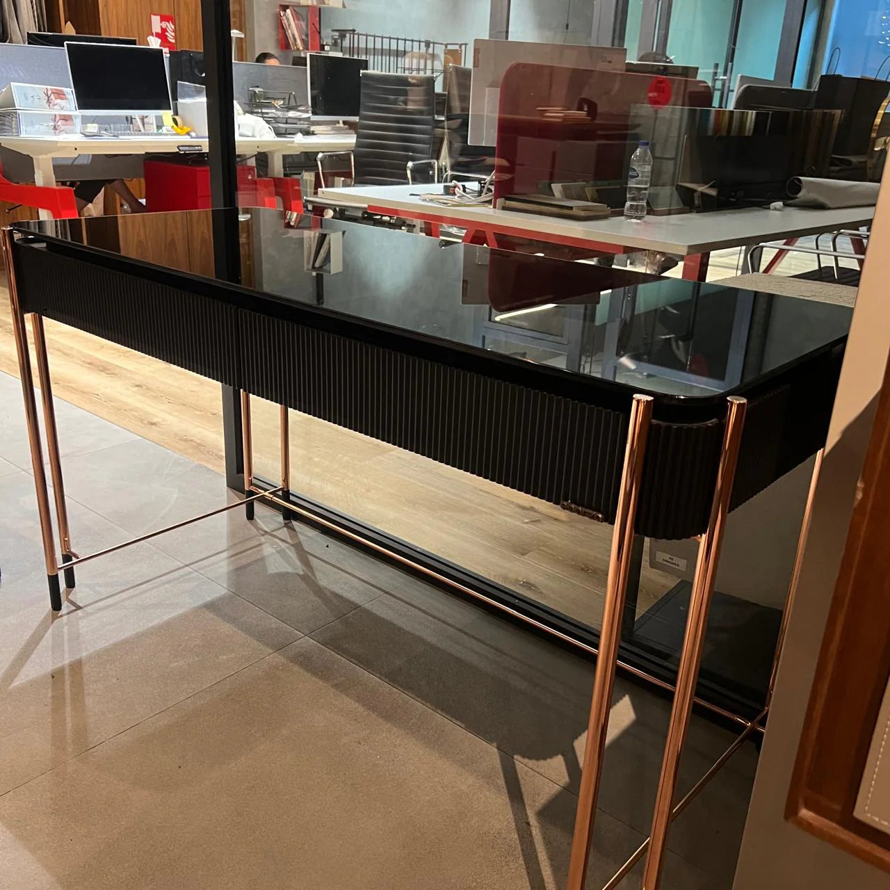 Display Item - Dali study Desk Td-Dl144Wd-NAKHEEL -  DISPLAY ITEM - ebarza Furniture UAE | Shop Modern Furniture in Abu Dhabi & Dubai - مفروشات ايبازرا في الامارات | تسوق اثاث عصري وديكورات مميزة في دبي وابوظبي