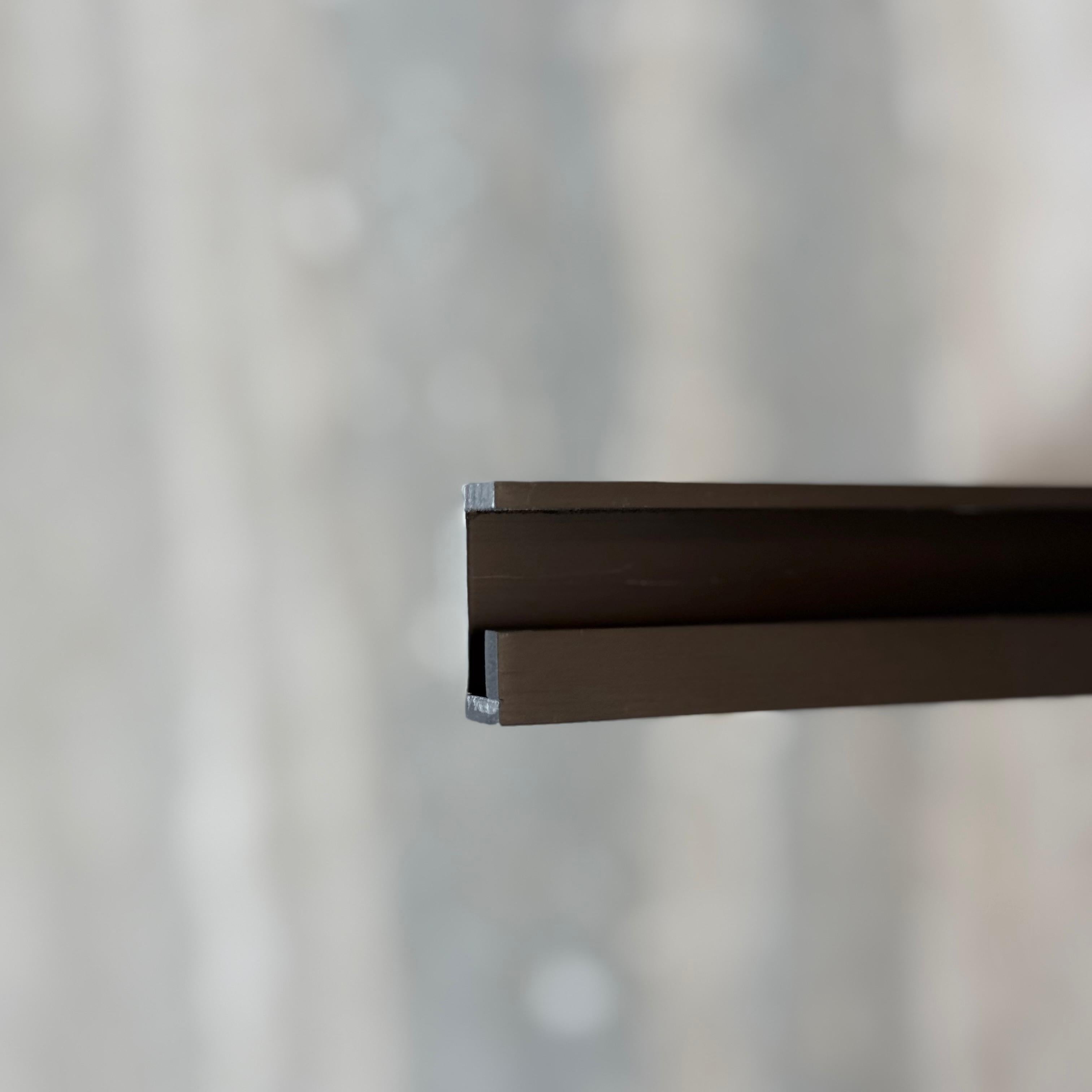 R0 (2.5cm) Curved External Right Corner Accessories - Black - PR0007 -  wall-panels-profiles - ebarza Furniture UAE | Shop Modern Furniture in Abu Dhabi & Dubai - مفروشات ايبازرا في الامارات | تسوق اثاث عصري وديكورات مميزة في دبي وابوظبي