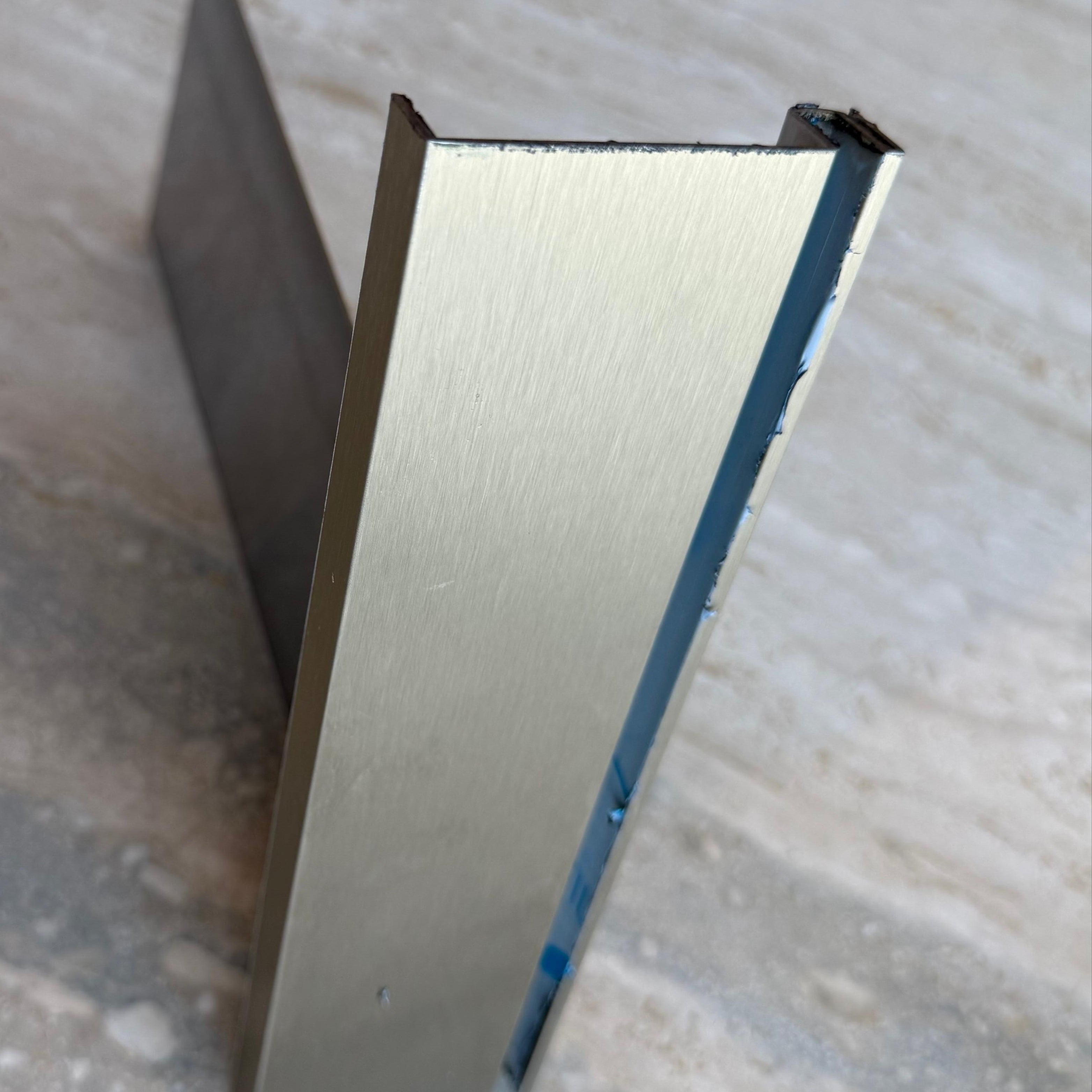 0.8mm Thickness (6cm) Skirting Profile - Gold - PR0048 -  wall-panels-profiles - ebarza Furniture UAE | Shop Modern Furniture in Abu Dhabi & Dubai - مفروشات ايبازرا في الامارات | تسوق اثاث عصري وديكورات مميزة في دبي وابوظبي