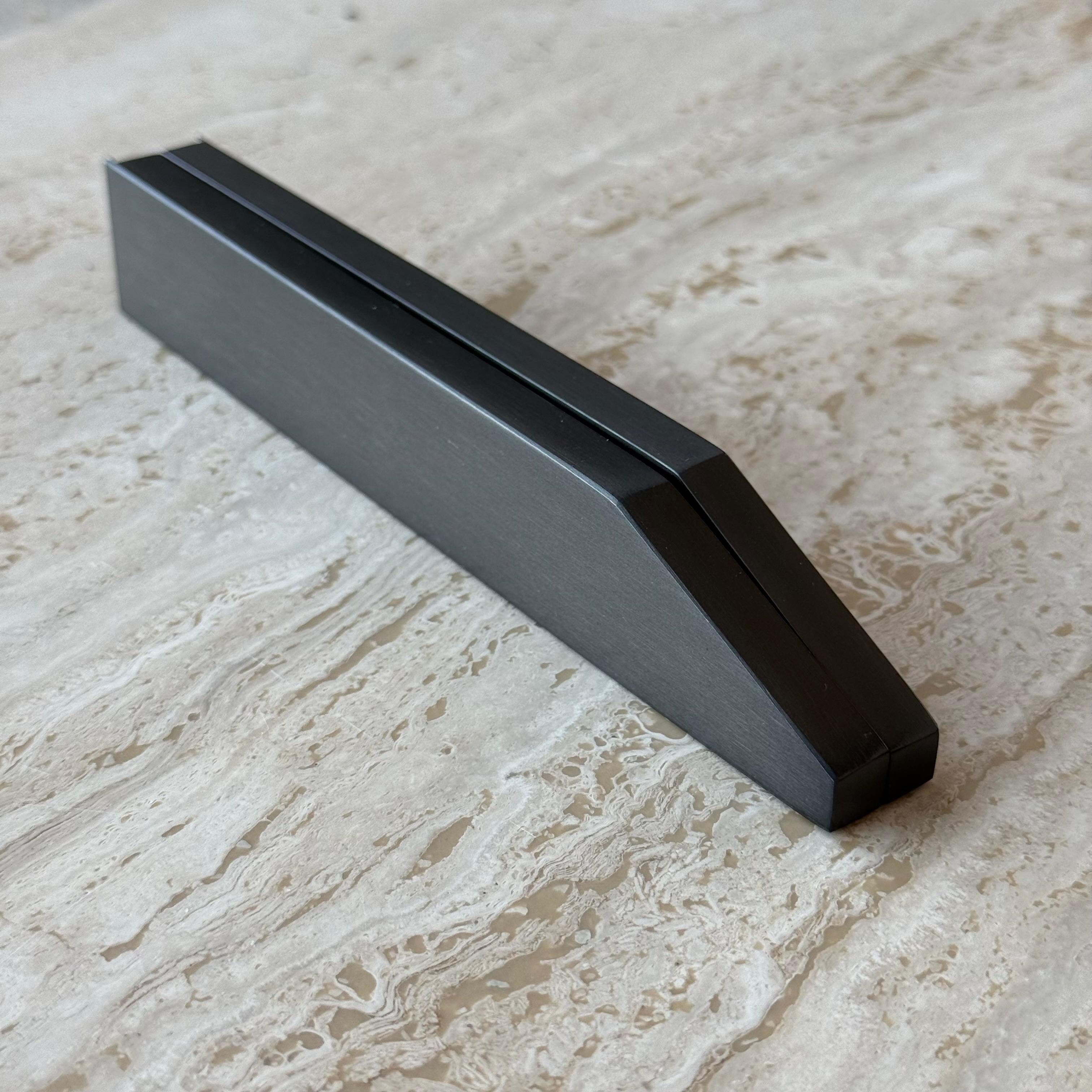 1mm Thickness (2.8cm) Extra Accessories Sealing Cap - Black - PR0047 -  wall-panels-profiles - ebarza Furniture UAE | Shop Modern Furniture in Abu Dhabi & Dubai - مفروشات ايبازرا في الامارات | تسوق اثاث عصري وديكورات مميزة في دبي وابوظبي