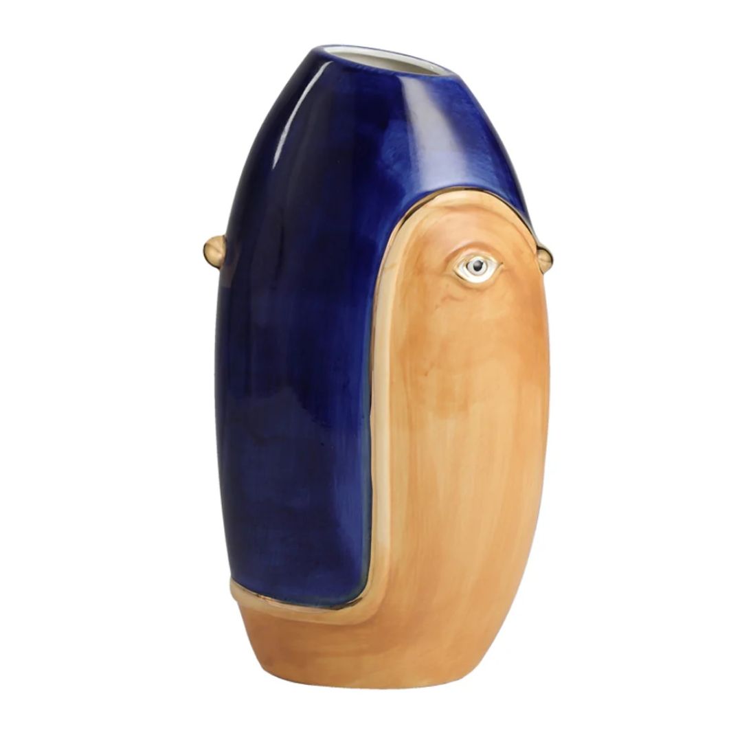 Wisdom Eye Vase -A FD-D24051A -  Vases - ebarza Furniture UAE | Shop Modern Furniture in Abu Dhabi & Dubai - مفروشات ايبازرا في الامارات | تسوق اثاث عصري وديكورات مميزة في دبي وابوظبي