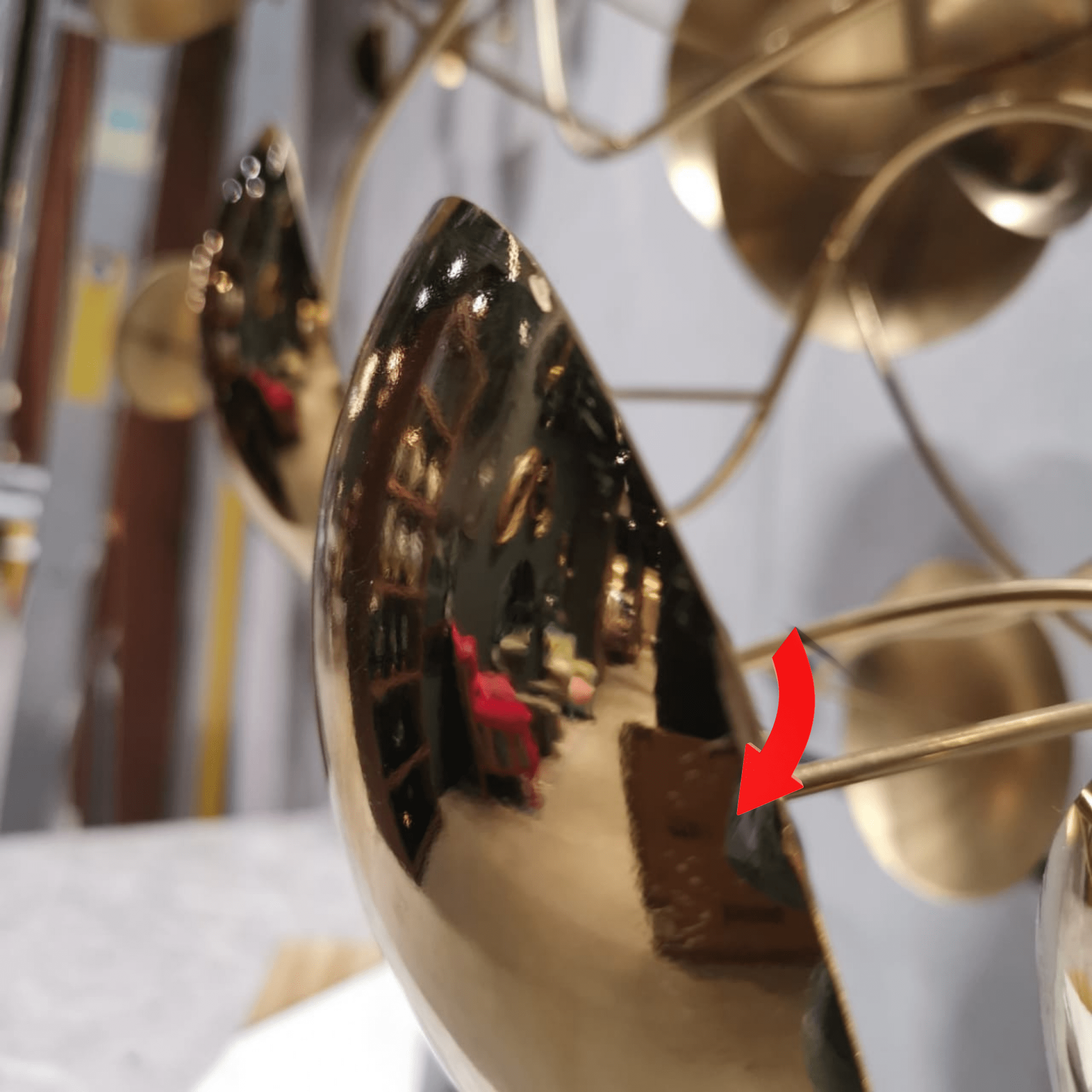 As Is - Handcrafted Stainless Steel Table Artwork  B0010035/B00100-G -  DISPLAY ITEM - ebarza Furniture UAE | Shop Modern Furniture in Abu Dhabi & Dubai - مفروشات ايبازرا في الامارات | تسوق اثاث عصري وديكورات مميزة في دبي وابوظبي