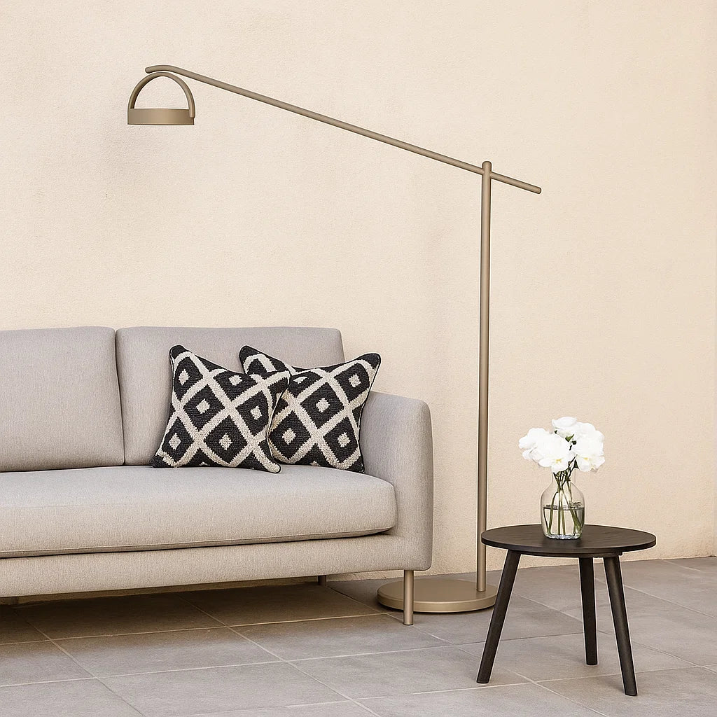 Alu Indoor/Outdoor Floor Lamp - KH8510B117ALU TAUPE -  Smart Outdoors - ebarza Furniture UAE | Shop Modern Furniture in Abu Dhabi & Dubai - مفروشات ايبازرا في الامارات | تسوق اثاث عصري وديكورات مميزة في دبي وابوظبي