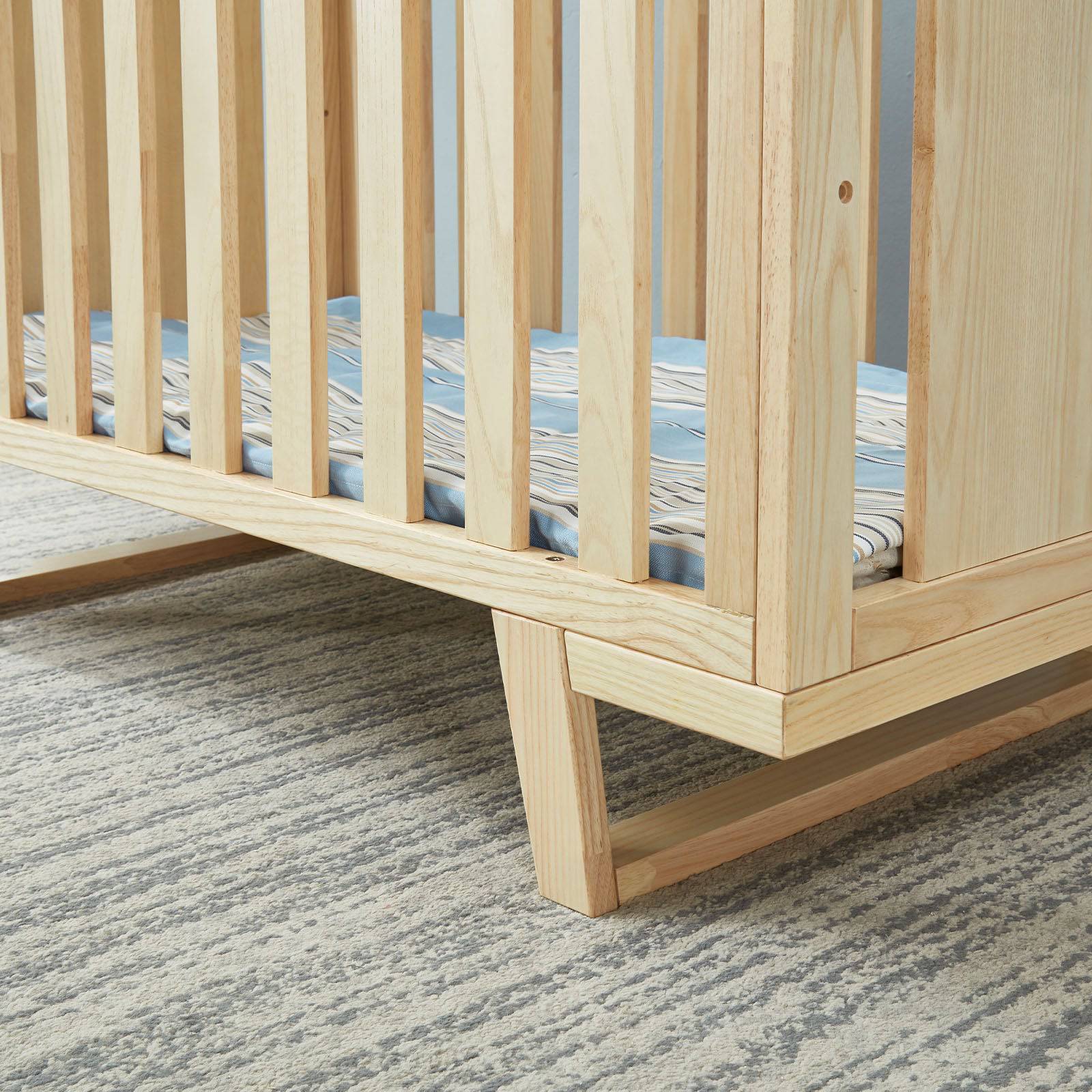 Baby/Toddler Bed With 3 Levels Solid Wood Bed Et-Y002 -  Cribs | سرير رضيع / طفل بسرير 3 مستويات من الخشب الصلب - ebarza Furniture UAE | Shop Modern Furniture in Abu Dhabi & Dubai - مفروشات ايبازرا في الامارات | تسوق اثاث عصري وديكورات مميزة في دبي وابوظبي