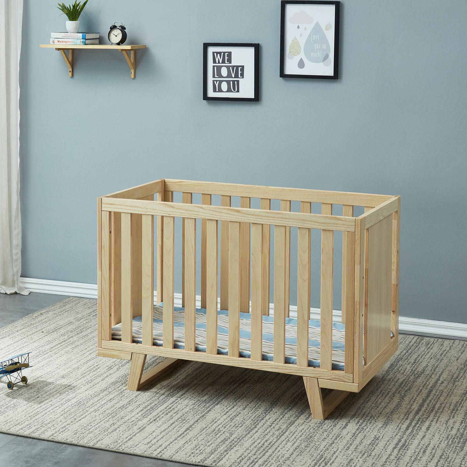 Baby/Toddler Bed With 3 Levels Solid Wood Bed Et-Y002 -  Cribs | سرير رضيع / طفل بسرير 3 مستويات من الخشب الصلب - ebarza Furniture UAE | Shop Modern Furniture in Abu Dhabi & Dubai - مفروشات ايبازرا في الامارات | تسوق اثاث عصري وديكورات مميزة في دبي وابوظبي