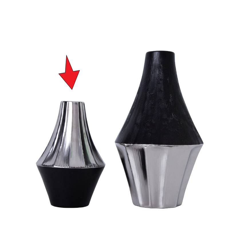 Black And Sliver Vase-B Fa-D2079B -  Vases - ebarza Furniture UAE | Shop Modern Furniture in Abu Dhabi & Dubai - مفروشات ايبازرا في الامارات | تسوق اثاث عصري وديكورات مميزة في دبي وابوظبي