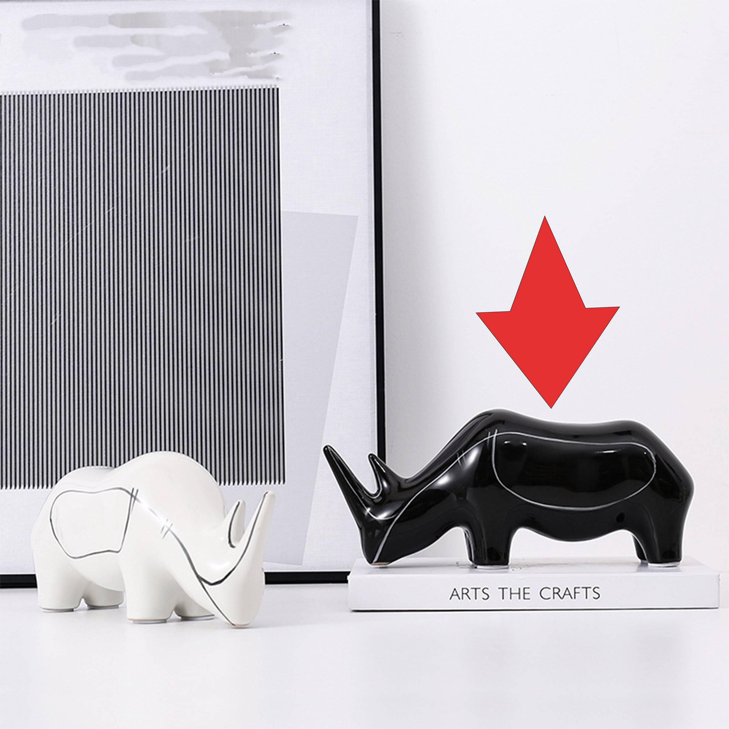 Black Hand Painted Rhino Ornament-A Fa-D21084A -  Home Decor Figurines | ديكور وحيد القرن مرسومة باليد باللون الأسود - ebarza Furniture UAE | Shop Modern Furniture in Abu Dhabi & Dubai - مفروشات ايبازرا في الامارات | تسوق اثاث عصري وديكورات مميزة في دبي وابوظبي