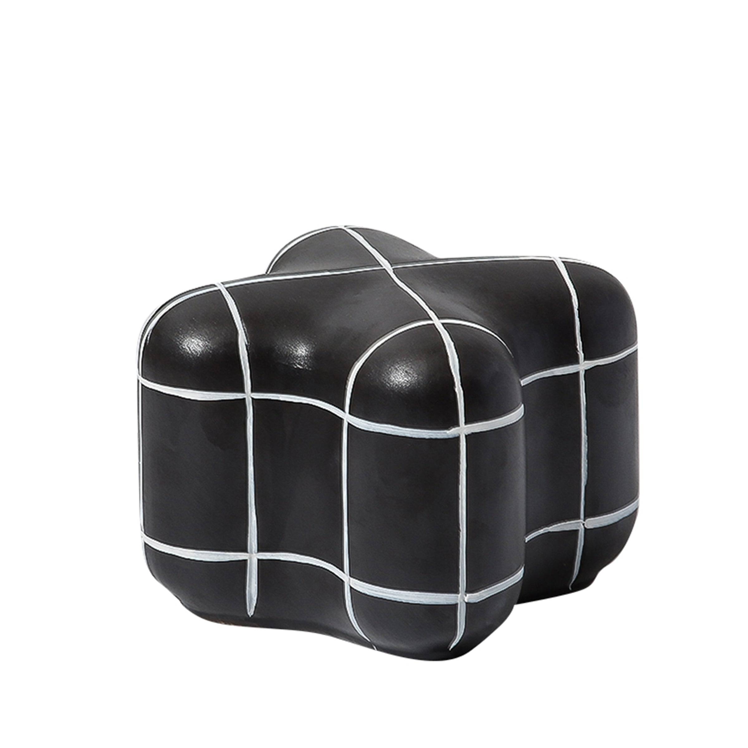 Black Line Square Ornament-B Fa-D21097C -  Home Decor Figurines | ديكور مربعة الخط سوداء - ebarza Furniture UAE | Shop Modern Furniture in Abu Dhabi & Dubai - مفروشات ايبازرا في الامارات | تسوق اثاث عصري وديكورات مميزة في دبي وابوظبي