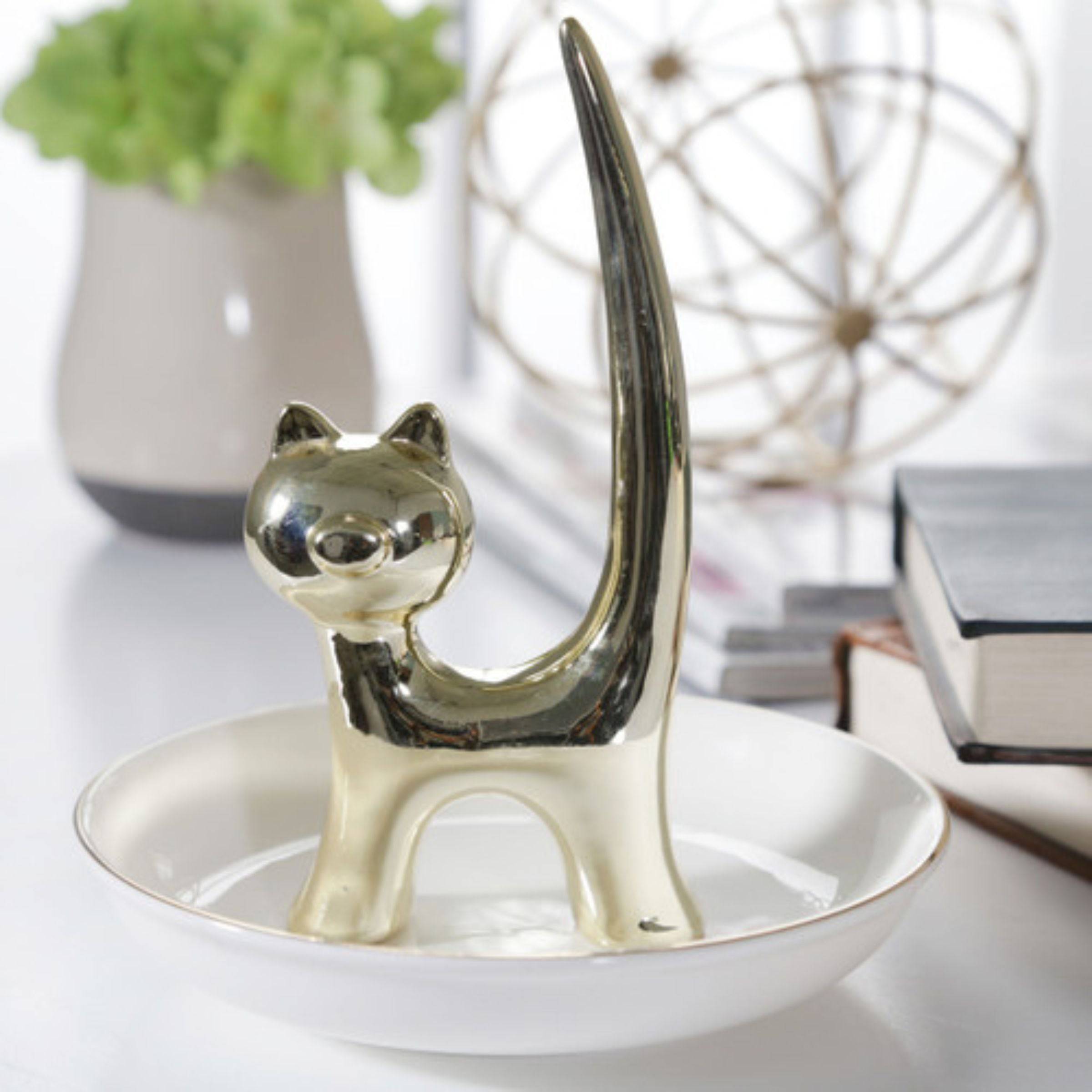 Cat Ring Holder - Ceramic 12747-13 -  Home Decor Figurines | حامل حلقات للقطط - سيراميك - ebarza Furniture UAE | Shop Modern Furniture in Abu Dhabi & Dubai - مفروشات ايبازرا في الامارات | تسوق اثاث عصري وديكورات مميزة في دبي وابوظبي