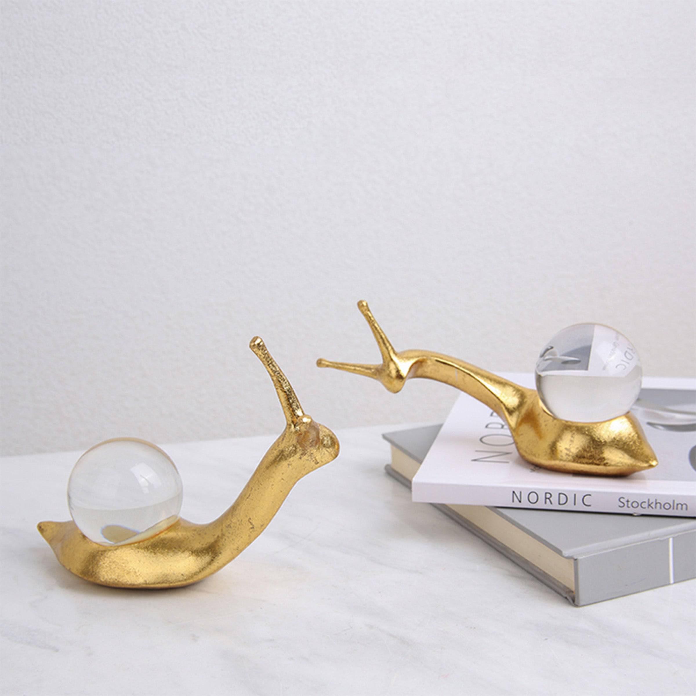 Crystal Snail-A Fa-Sz2002A -  Home Decor Figurines - ebarza Furniture UAE | Shop Modern Furniture in Abu Dhabi & Dubai - مفروشات ايبازرا في الامارات | تسوق اثاث عصري وديكورات مميزة في دبي وابوظبي