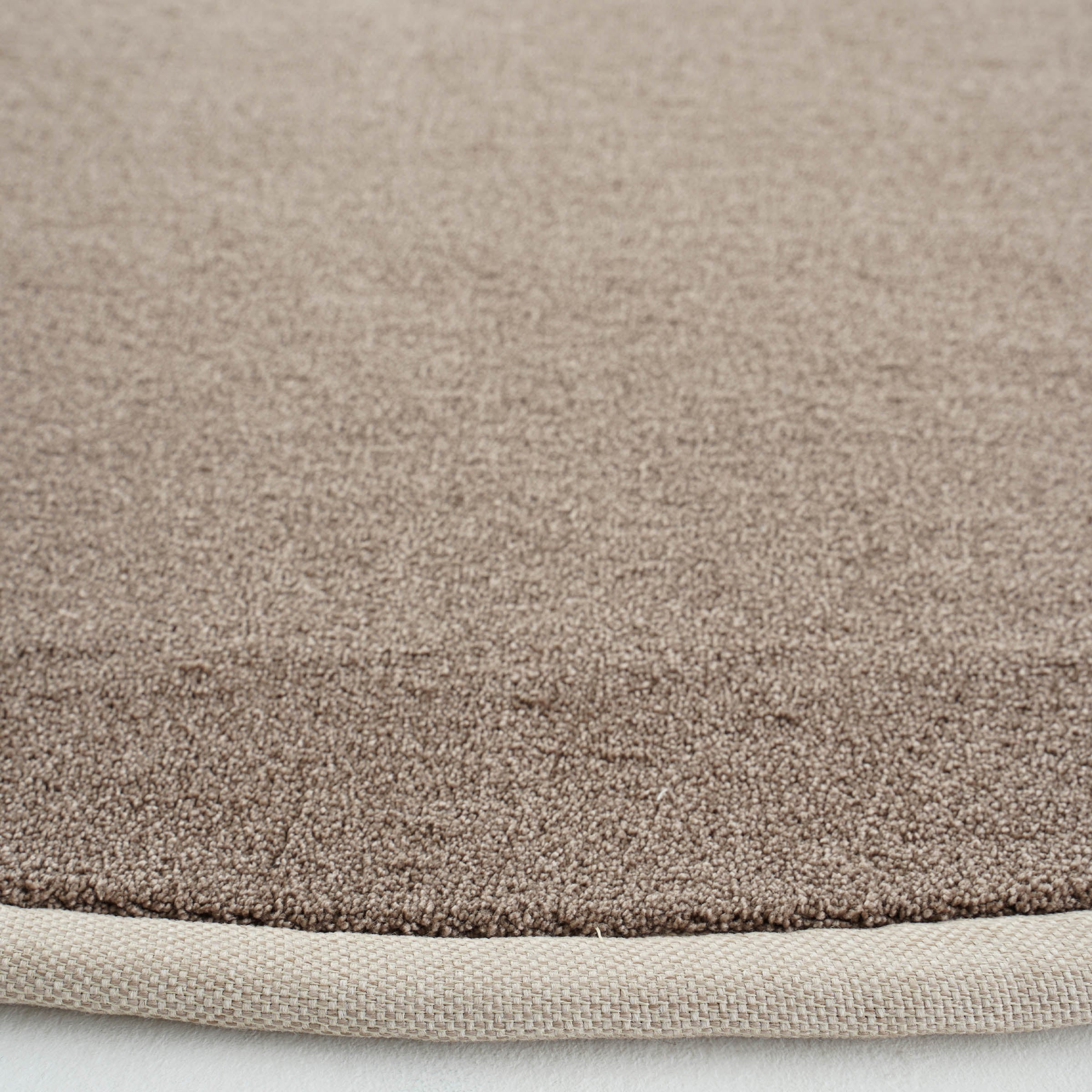 D300 CM BOUNTY 92 MONTEREY Rug 80104 -  Rugs - ebarza Furniture UAE | Shop Modern Furniture in Abu Dhabi & Dubai - مفروشات ايبازرا في الامارات | تسوق اثاث عصري وديكورات مميزة في دبي وابوظبي