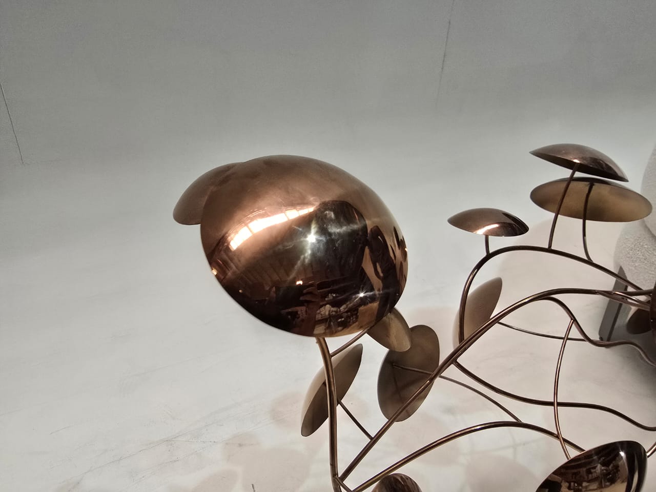 Display Item - Life Branch'S Handcrafted Stainless Steel Table Artwork B0010035/B00100-Rg -  DISPLAY ITEM - ebarza Furniture UAE | Shop Modern Furniture in Abu Dhabi & Dubai - مفروشات ايبازرا في الامارات | تسوق اثاث عصري وديكورات مميزة في دبي وابوظبي