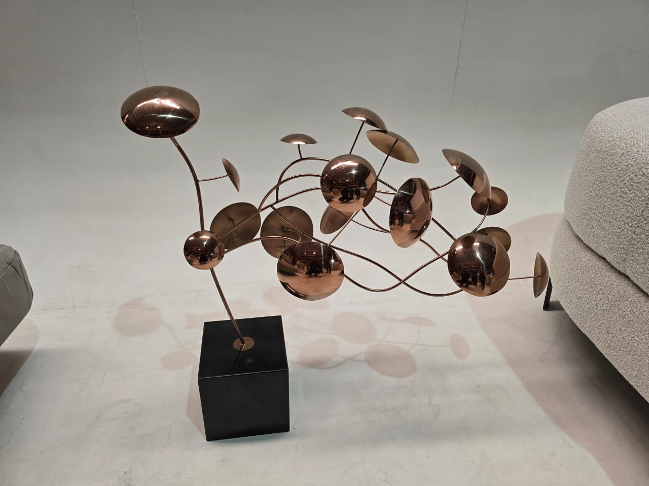 Display Item - Life Branch'S Handcrafted Stainless Steel Table Artwork B0010035/B00100-Rg -  DISPLAY ITEM - ebarza Furniture UAE | Shop Modern Furniture in Abu Dhabi & Dubai - مفروشات ايبازرا في الامارات | تسوق اثاث عصري وديكورات مميزة في دبي وابوظبي