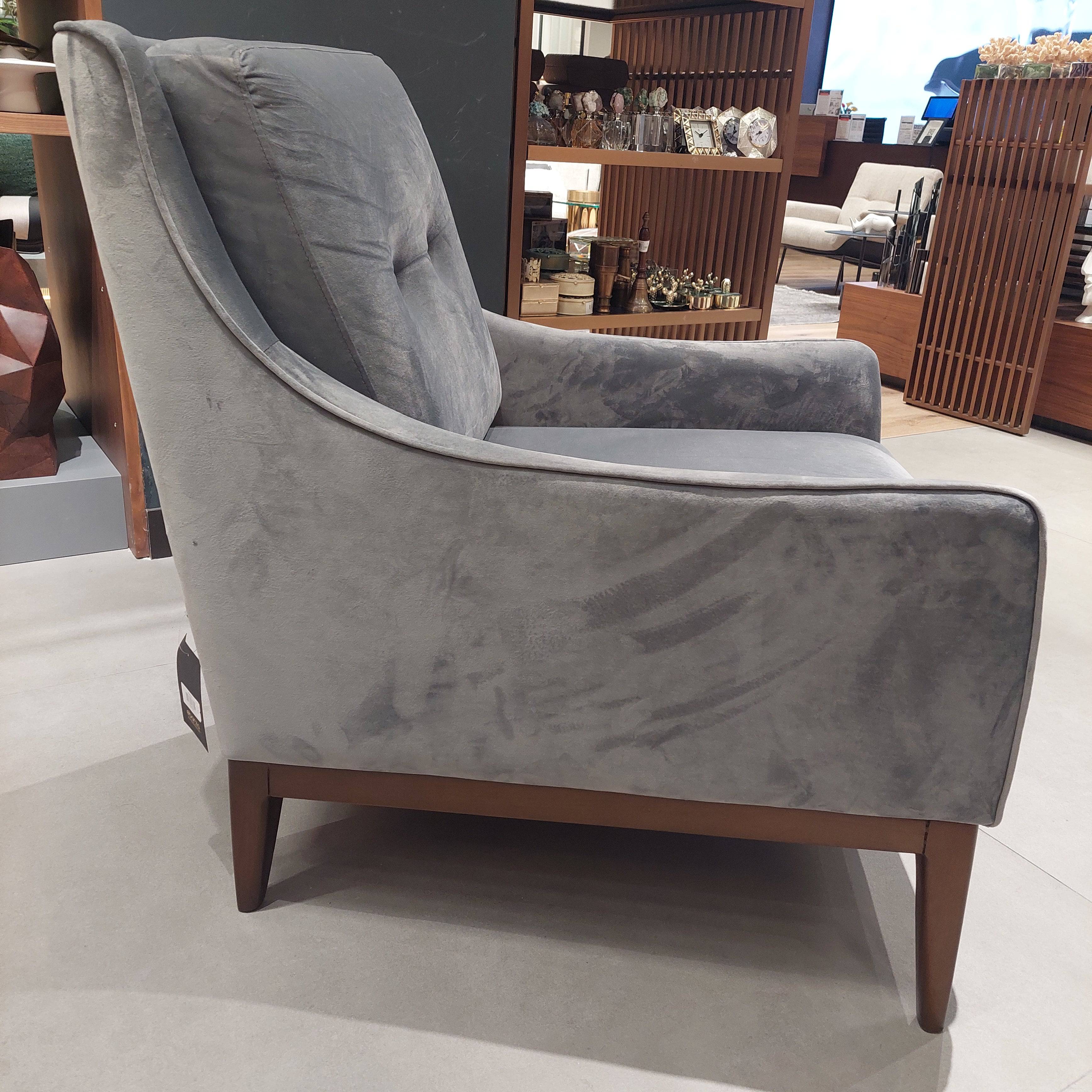 Display-Item Vision Lounge Chair Visiong001 -  USED ITEM | قطعة من المعرض- كرسي صالة فيجن - ebarza Furniture UAE | Shop Modern Furniture in Abu Dhabi & Dubai - مفروشات ايبازرا في الامارات | تسوق اثاث عصري وديكورات مميزة في دبي وابوظبي