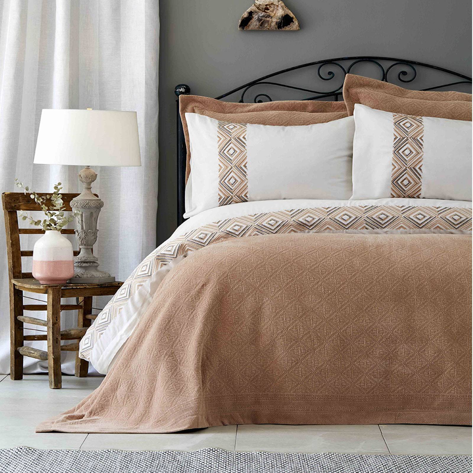 Estrella Blush Set 200.13.01.0275 -  Bedding - ebarza Furniture UAE | Shop Modern Furniture in Abu Dhabi & Dubai - مفروشات ايبازرا في الامارات | تسوق اثاث عصري وديكورات مميزة في دبي وابوظبي