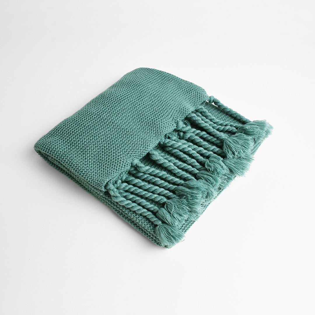 SKJG Benne Imitation Cashmere Tassel Blanket - ETB021 -  Blankets | بطانية شرابة من الكشمير المقلد من SKJG Benne - ebarza Furniture UAE | Shop Modern Furniture in Abu Dhabi & Dubai - مفروشات ايبازرا في الامارات | تسوق اثاث عصري وديكورات مميزة في دبي وابوظبي