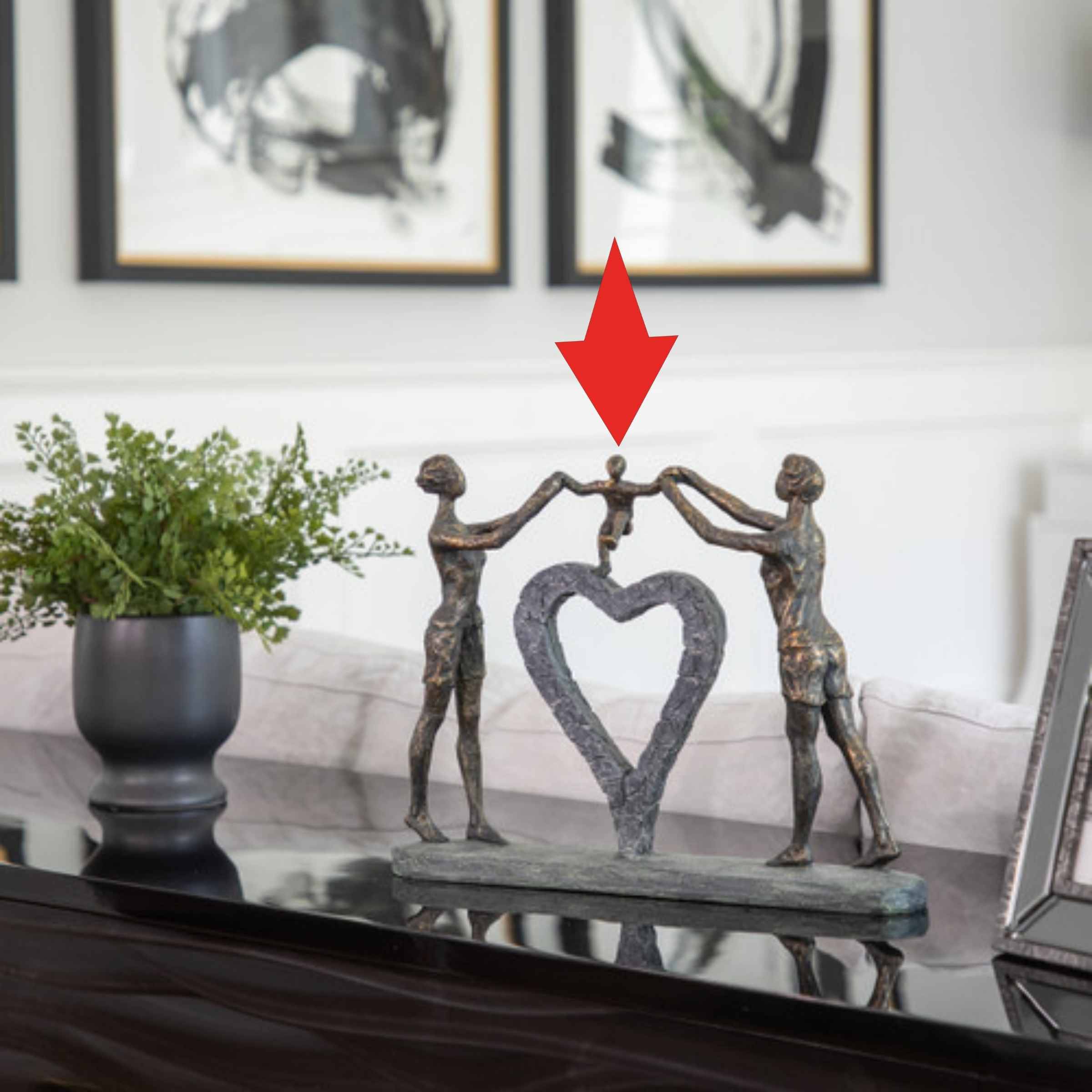 Family With Heart Polyresin Sculpture 38 Cm 14882 -  Home Decor Figurines | للعائلة مع نحت القلب بوليريسين 38 سم - ebarza Furniture UAE | Shop Modern Furniture in Abu Dhabi & Dubai - مفروشات ايبازرا في الامارات | تسوق اثاث عصري وديكورات مميزة في دبي وابوظبي