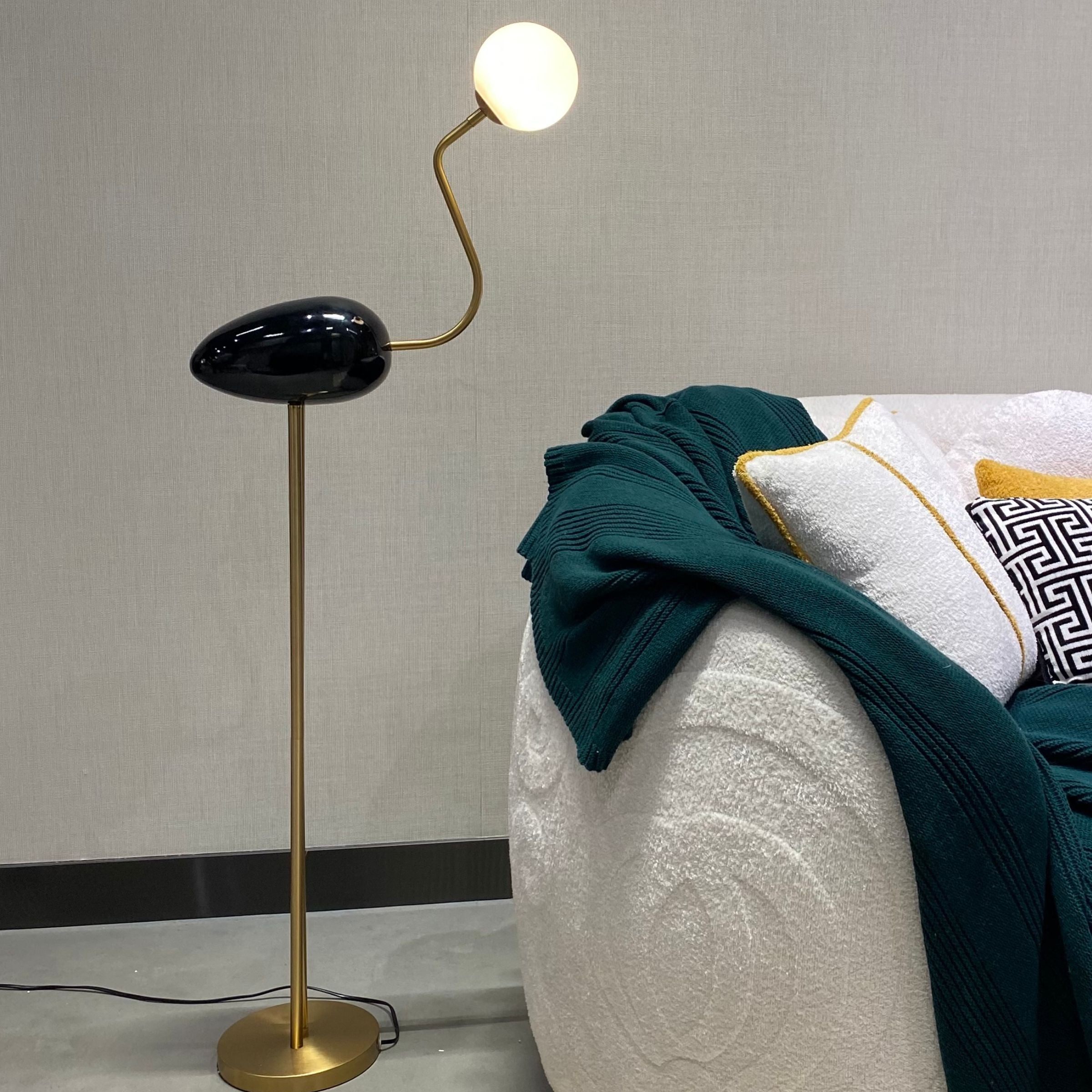 Display Item - Flamingo Floor Lamp black CY-LTD-1011-B Nakheel -  DISPLAY ITEM - ebarza Furniture UAE | Shop Modern Furniture in Abu Dhabi & Dubai - مفروشات ايبازرا في الامارات | تسوق اثاث عصري وديكورات مميزة في دبي وابوظبي