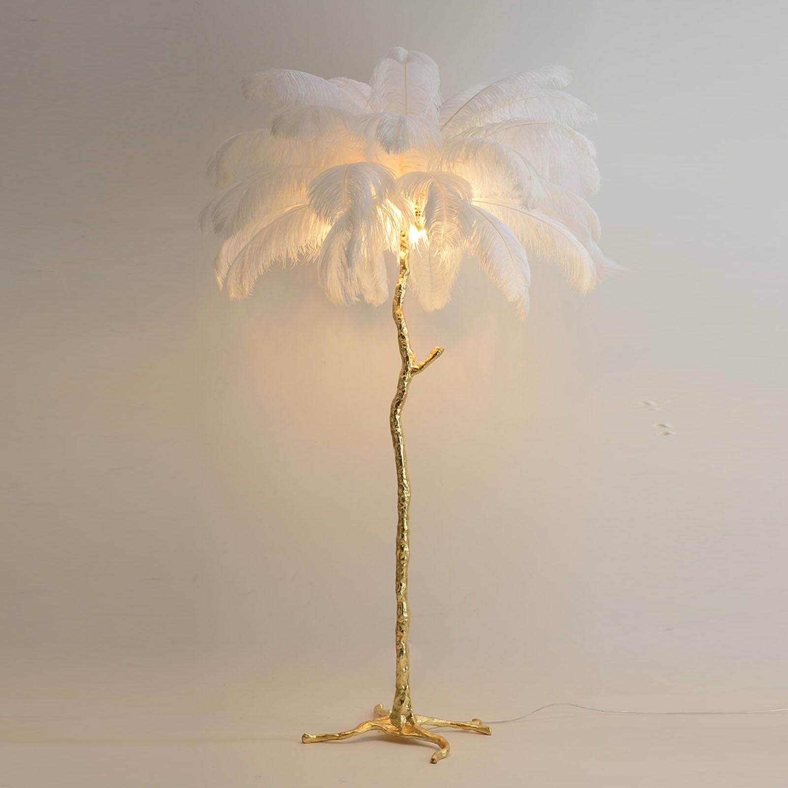 Fly Copper And Real Feather Lamp Cy-New-057 -  Floor Lamps | مصباح ريشة حقيقي - ebarza Furniture UAE | Shop Modern Furniture in Abu Dhabi & Dubai - مفروشات ايبازرا في الامارات | تسوق اثاث عصري وديكورات مميزة في دبي وابوظبي