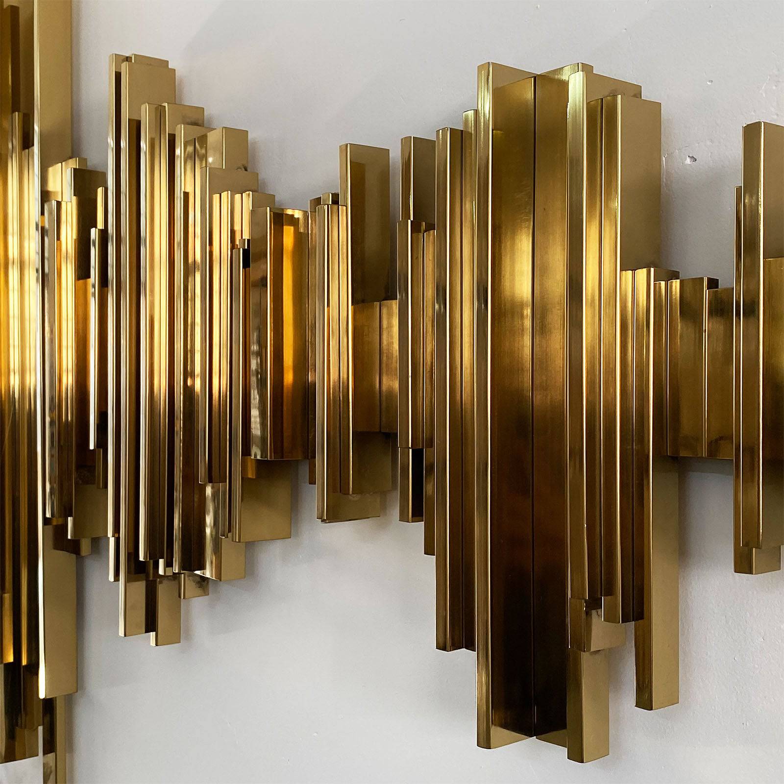 Golden Waves Handcrafted Stainless Steel Artwork Bg2020104 -  Artwork | عمل فني مصنوع يدويًا من الفولاذ المقاوم للصدأ بعنوان الموجات الذهبية - ebarza Furniture UAE | Shop Modern Furniture in Abu Dhabi & Dubai - مفروشات ايبازرا في الامارات | تسوق اثاث عصري وديكورات مميزة في دبي وابوظبي