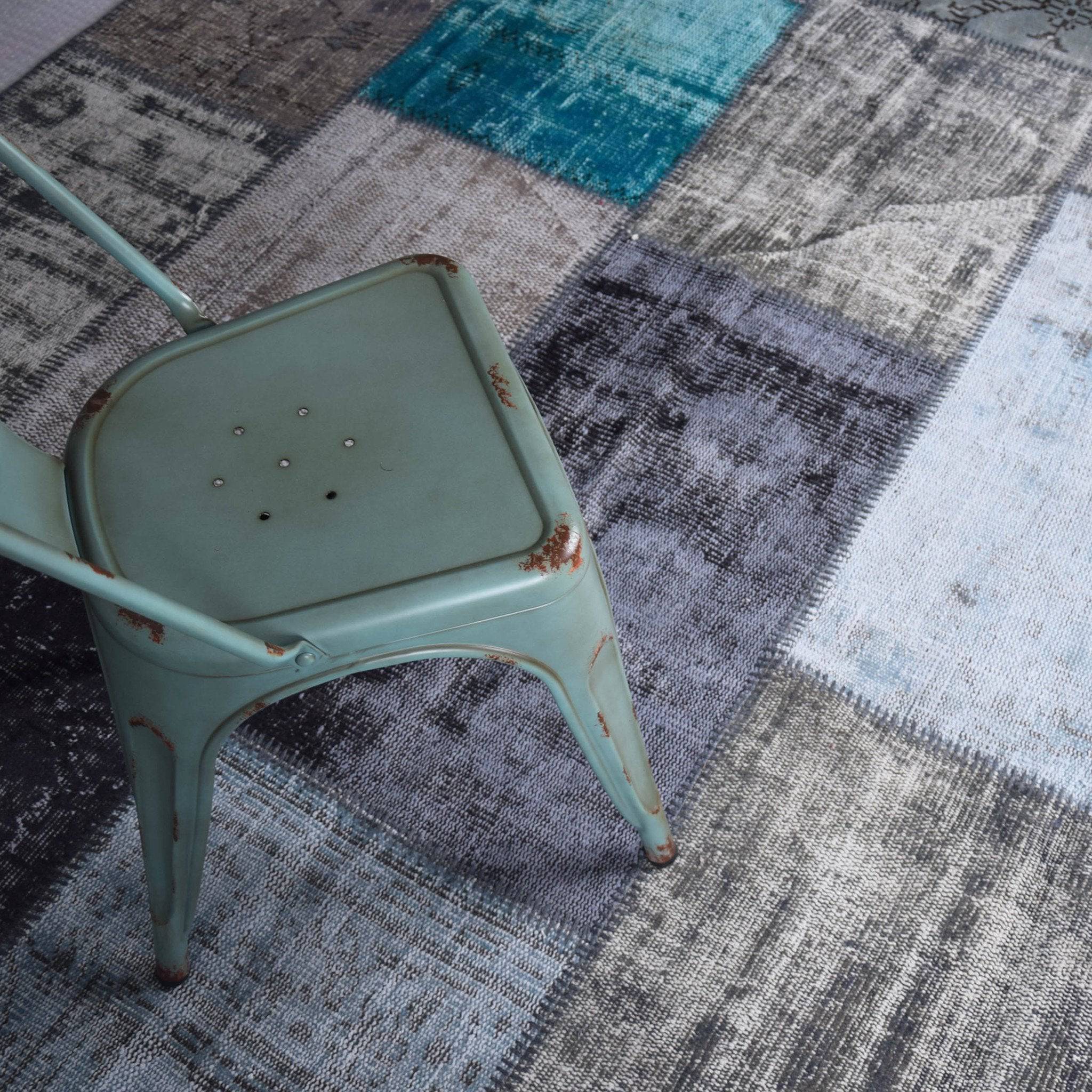 Hali Handmade Patchwork Over Dyed Rug 250X250 Pw075 G+T -  Rugs - ebarza Furniture UAE | Shop Modern Furniture in Abu Dhabi & Dubai - مفروشات ايبازرا في الامارات | تسوق اثاث عصري وديكورات مميزة في دبي وابوظبي