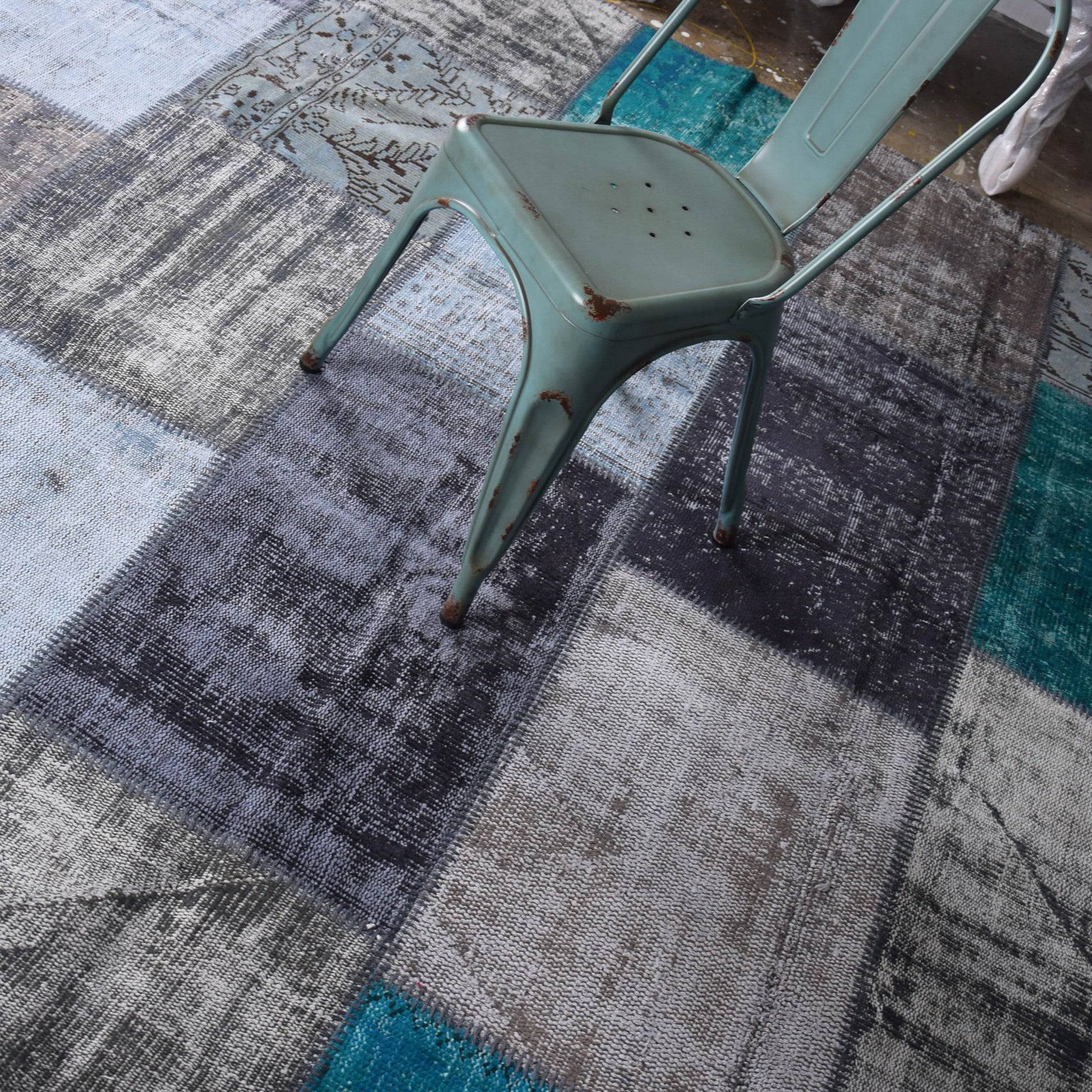 Hali Handmade Patchwork Over Dyed Rug 450X250 Cm Pw032 -  Rugs - ebarza Furniture UAE | Shop Modern Furniture in Abu Dhabi & Dubai - مفروشات ايبازرا في الامارات | تسوق اثاث عصري وديكورات مميزة في دبي وابوظبي