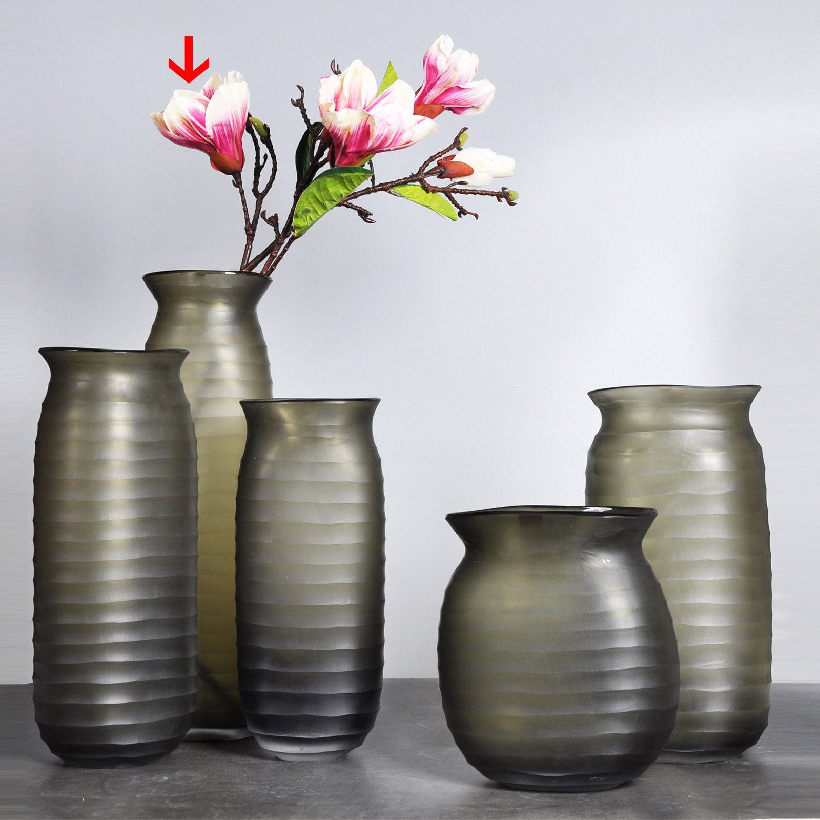 Handmade Balloton Glass Vase 13425-440 -  Vases - ebarza Furniture UAE | Shop Modern Furniture in Abu Dhabi & Dubai - مفروشات ايبازرا في الامارات | تسوق اثاث عصري وديكورات مميزة في دبي وابوظبي