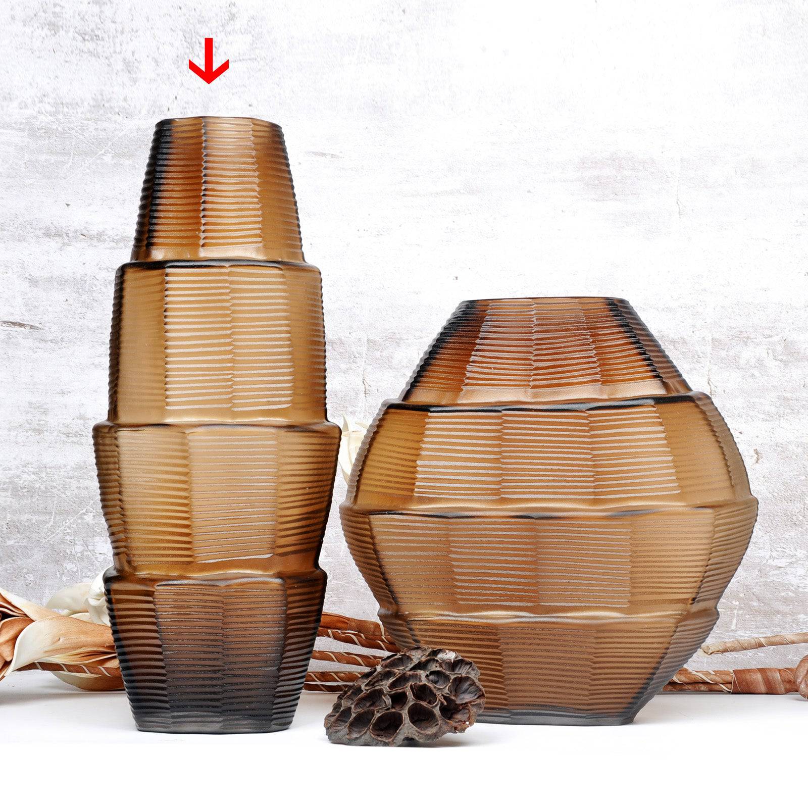 Handmade Balloton Glass  Vase 14761-425-Choco -  Vases - ebarza Furniture UAE | Shop Modern Furniture in Abu Dhabi & Dubai - مفروشات ايبازرا في الامارات | تسوق اثاث عصري وديكورات مميزة في دبي وابوظبي