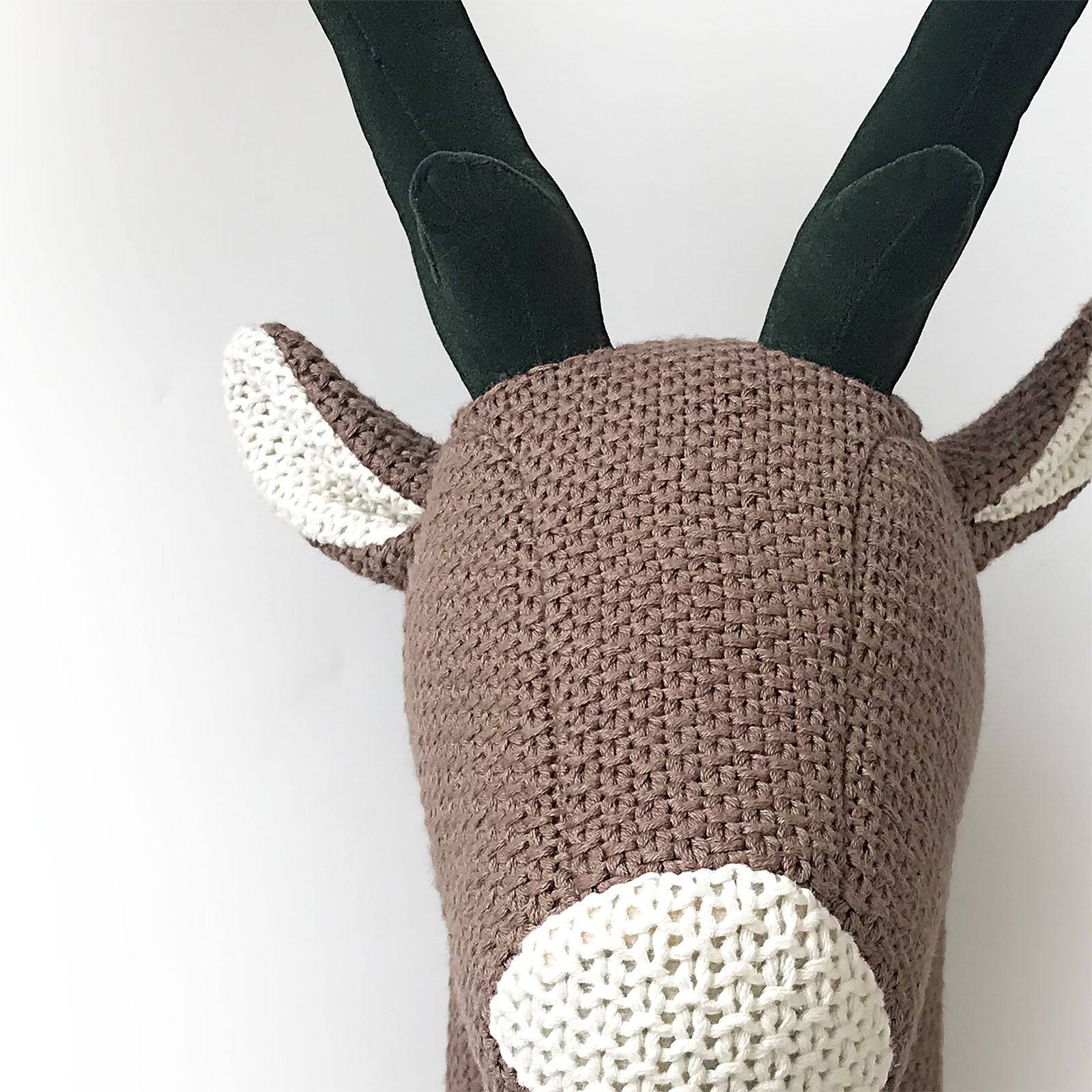 Handmade Cute Deer Wall Decoration Lt-T02 -  Kids Wall Decor | زخرفة الجدار الغزلان اليدوية لطيف - ebarza Furniture UAE | Shop Modern Furniture in Abu Dhabi & Dubai - مفروشات ايبازرا في الامارات | تسوق اثاث عصري وديكورات مميزة في دبي وابوظبي