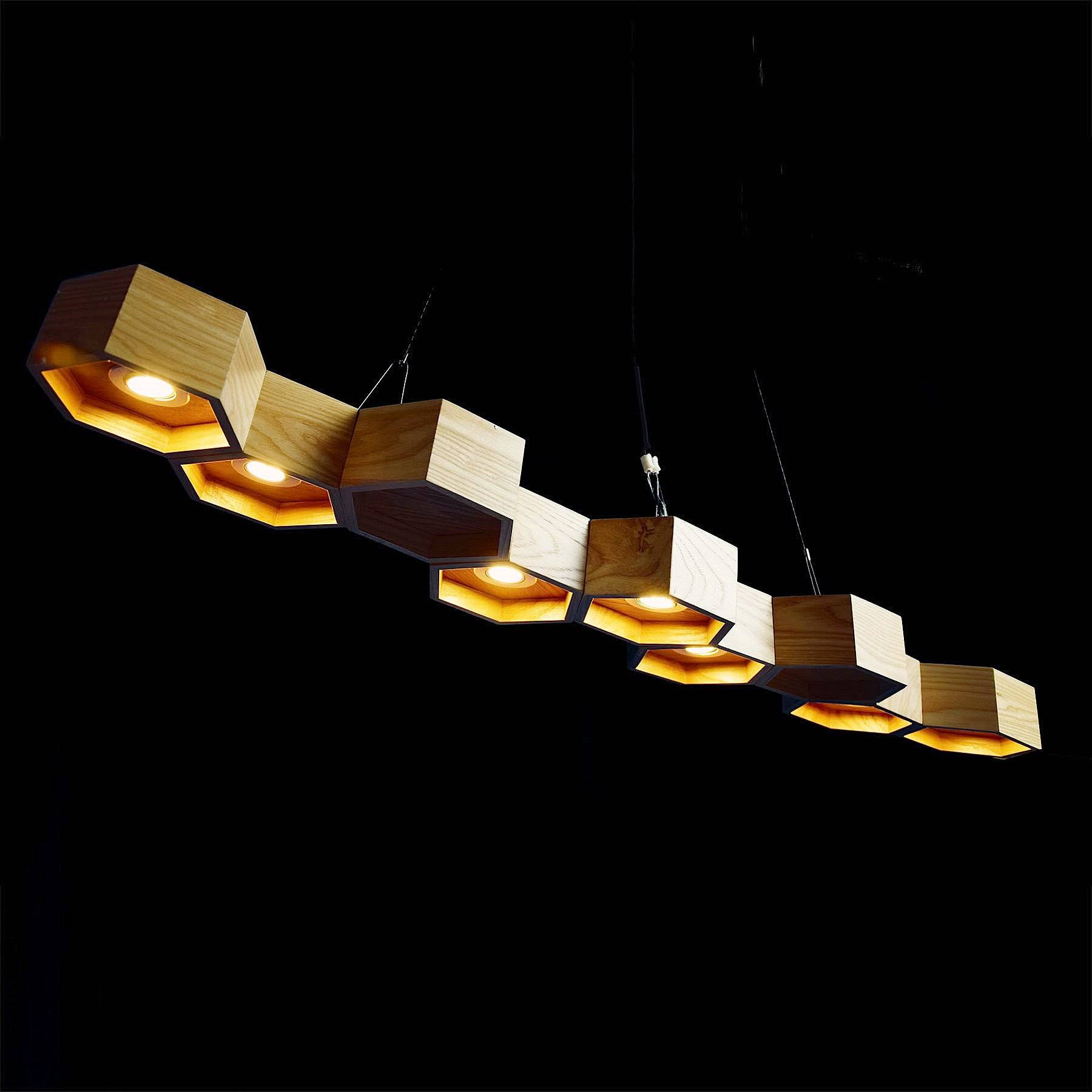 Honeycomb Solid Wood Pendant Lamp With Led Bulbs Bp0687-9N -  Pendant Lamps | مصباح معلق من الخشب الصلب على شكل خلية نحل مع لمبات - ebarza Furniture UAE | Shop Modern Furniture in Abu Dhabi & Dubai - مفروشات ايبازرا في الامارات | تسوق اثاث عصري وديكورات مميزة في دبي وابوظبي